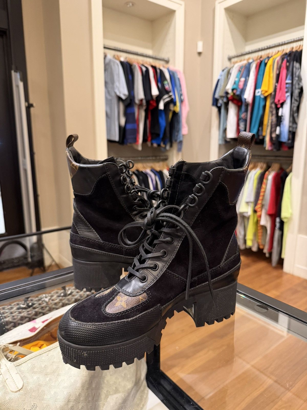 Louis Vuitton Louis Vuitton Laureate Combat Boot - World Tour Collection Size US 8 / IT 38 - 2 Thumbnail
