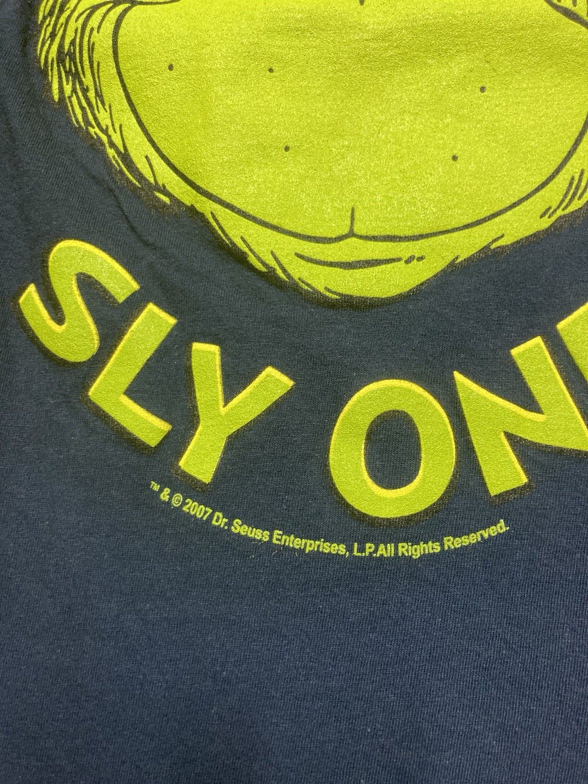 Vintage y2k graphic t shirt Dr Seuss the grinch sly one Christmas S Size US S / EU 44-46 / 1 - 3 Thumbnail
