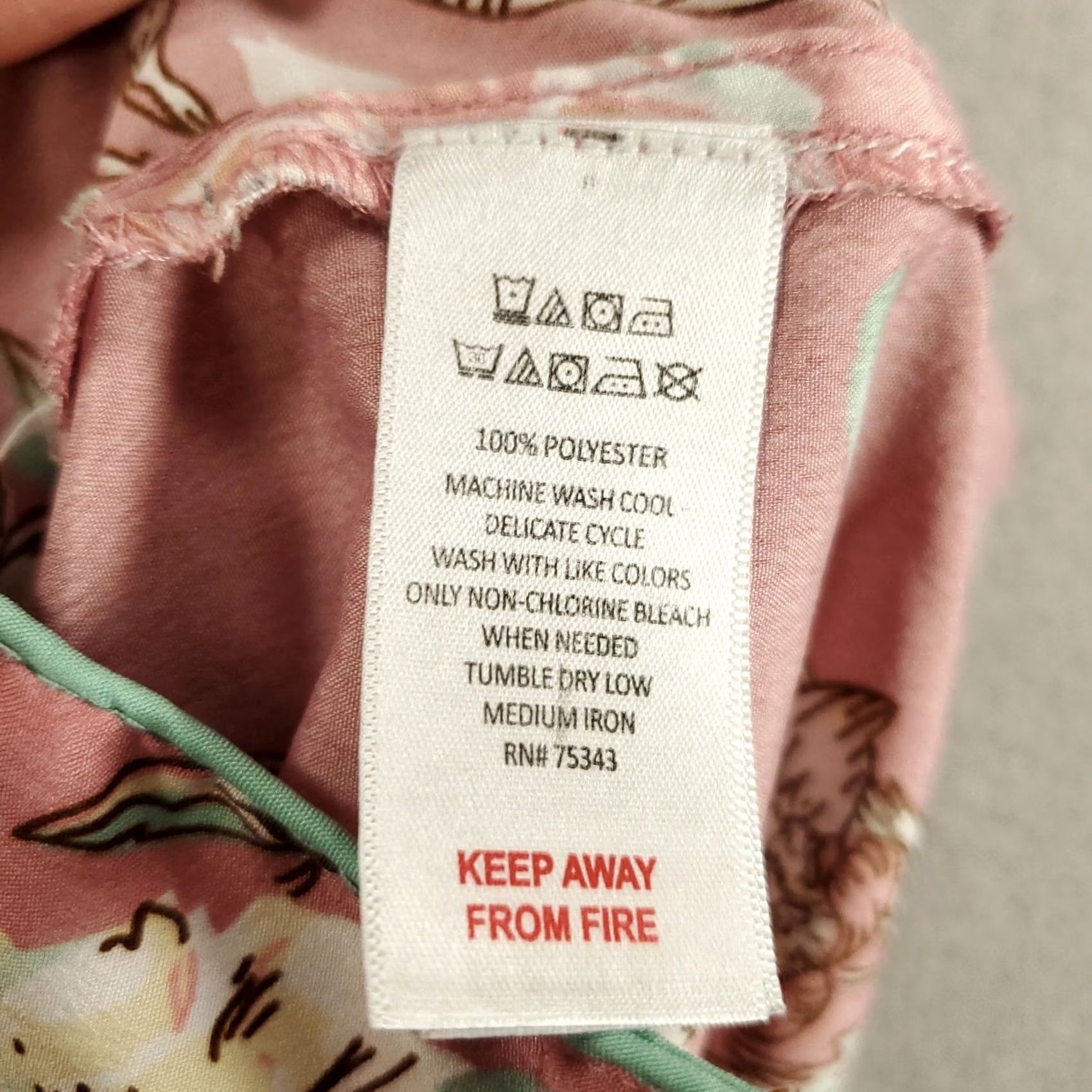 Vintage VINTAGE Cupcakes and Cashmere Pajama Set Womens 2XL Pink Shorts Button Up Shirt Top PJ Size XXL / US 16-18 / IT 52-54 - 6 Thumbnail