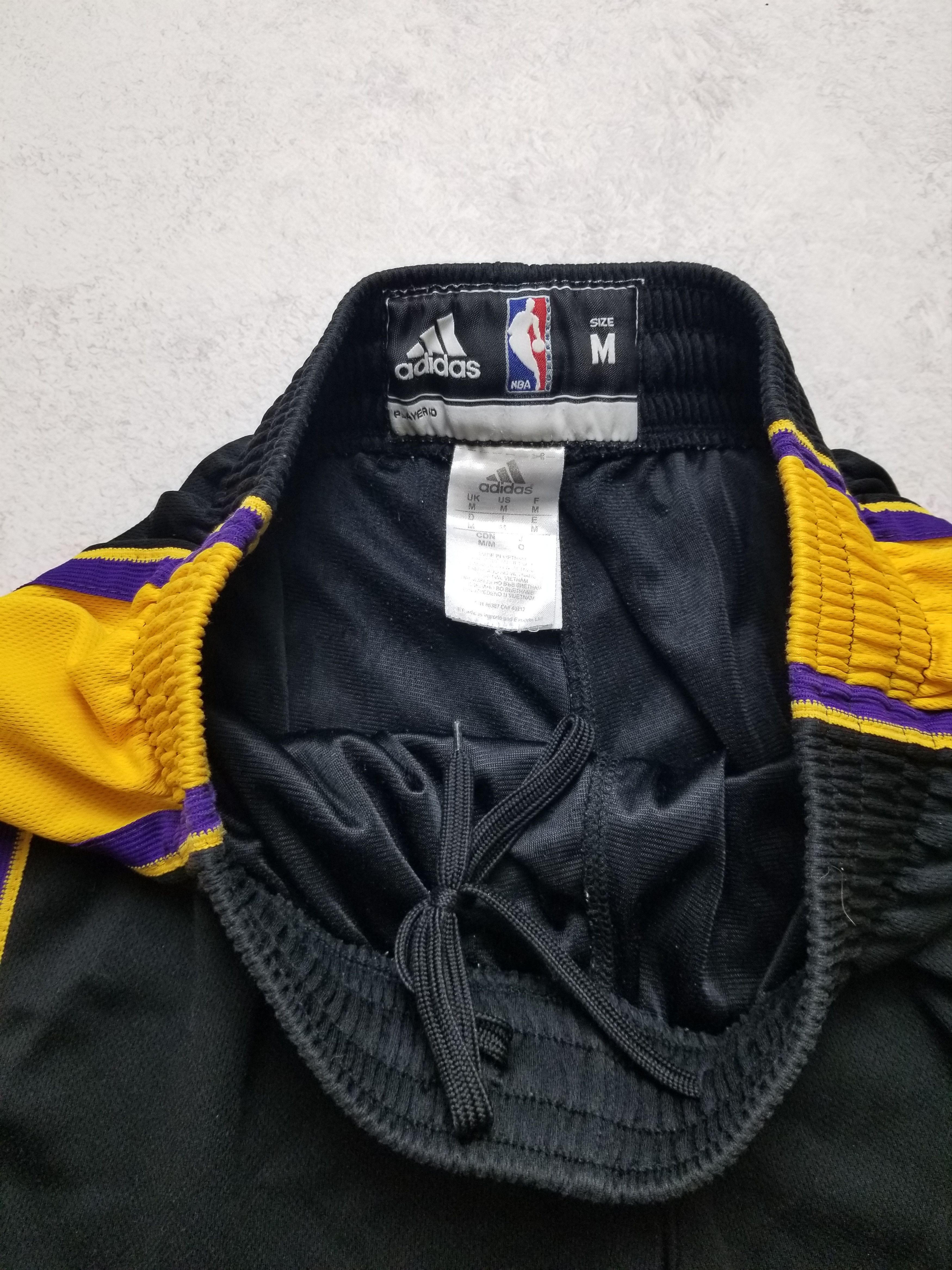 Adidas LA Lakers #24 Kobe Bryant Hollywood Nights Kit Jersey Shorts Size US M / EU 48-50 / 2 - 23 Thumbnail