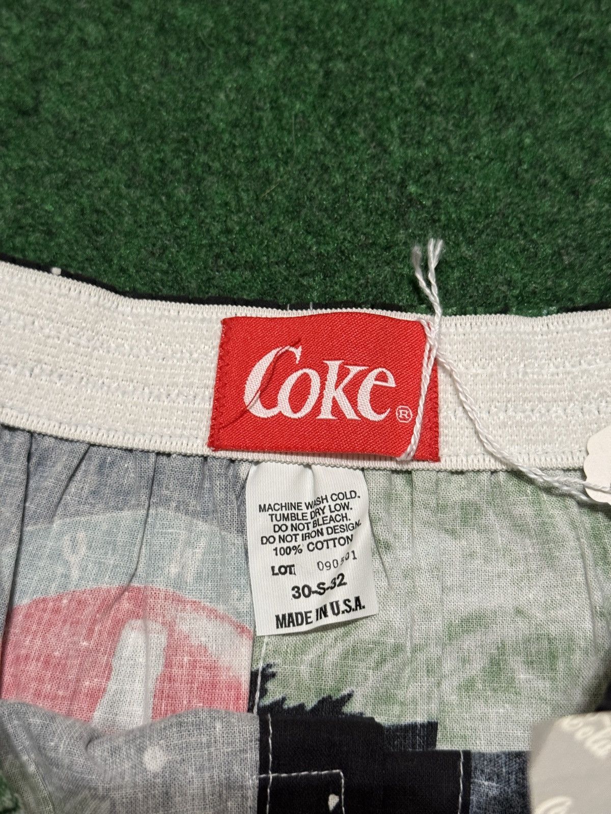 Coca Cola Vintage 90s Coca Cola Coke Polar Bears NWT Sm Boxer Shorts Size ONE SIZE - 3 Thumbnail