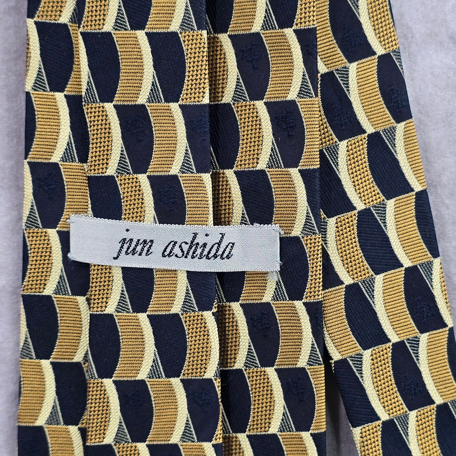 Other Jun Ashida Gold Blue Geometric 100% Silk Neck Tie NWOT Size 28 - 4 Thumbnail