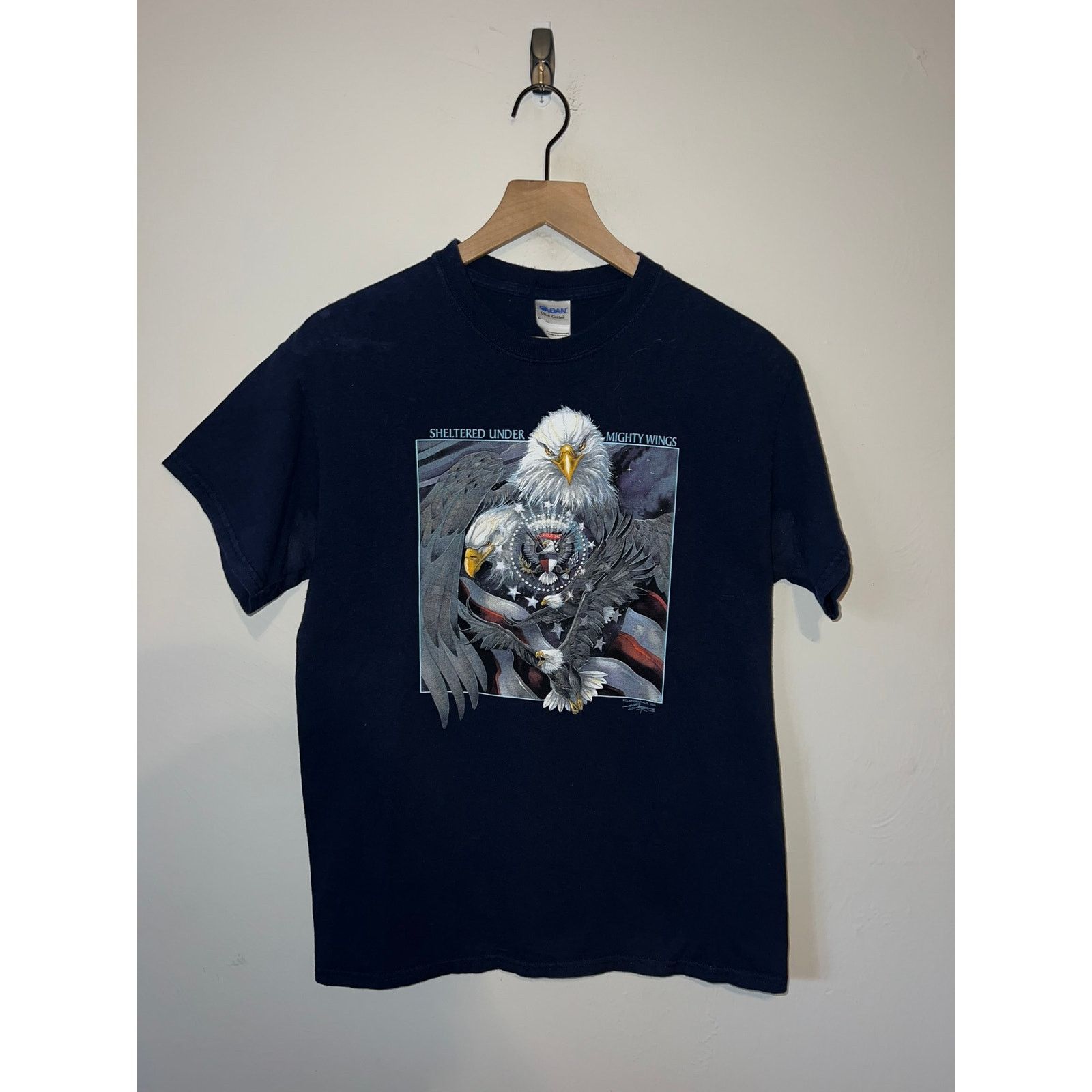 Gildan Vintage Eagle Shirt Sheltered Under Mighty Wings Blue Tee M Size US M / EU 48-50 / 2 - 1 Thumbnail