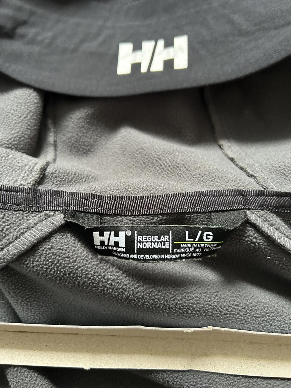 Helly Hansen Helly Hansen Black Softshell Hooded Jacket – Men’s L Size US L / EU 52-54 / 3 - 6 Thumbnail