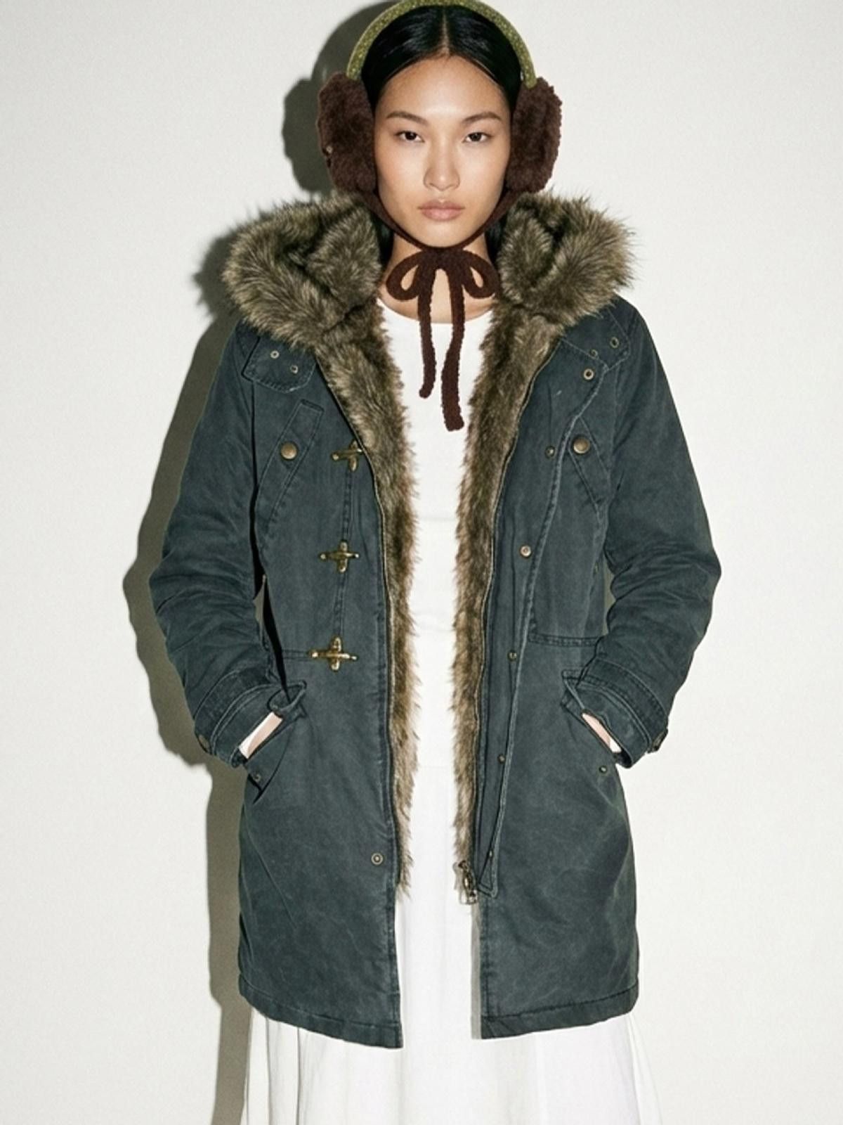 Japanese Brand Dark Gray Faux Fur Hooded Parka Coat, Toggle Closure Size US M / EU 48-50 / 2 - 4 Thumbnail