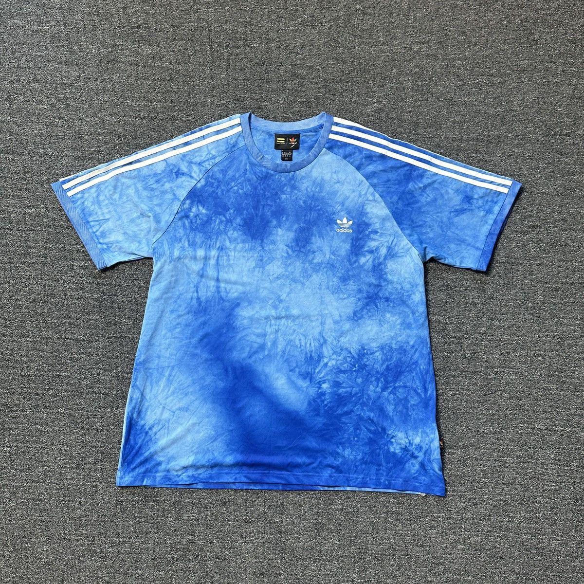 Adidas × Pharrell Adidas x Human Race x Pharrell Williams tshirt Size US XL / EU 56 / 4 - 1 Thumbnail