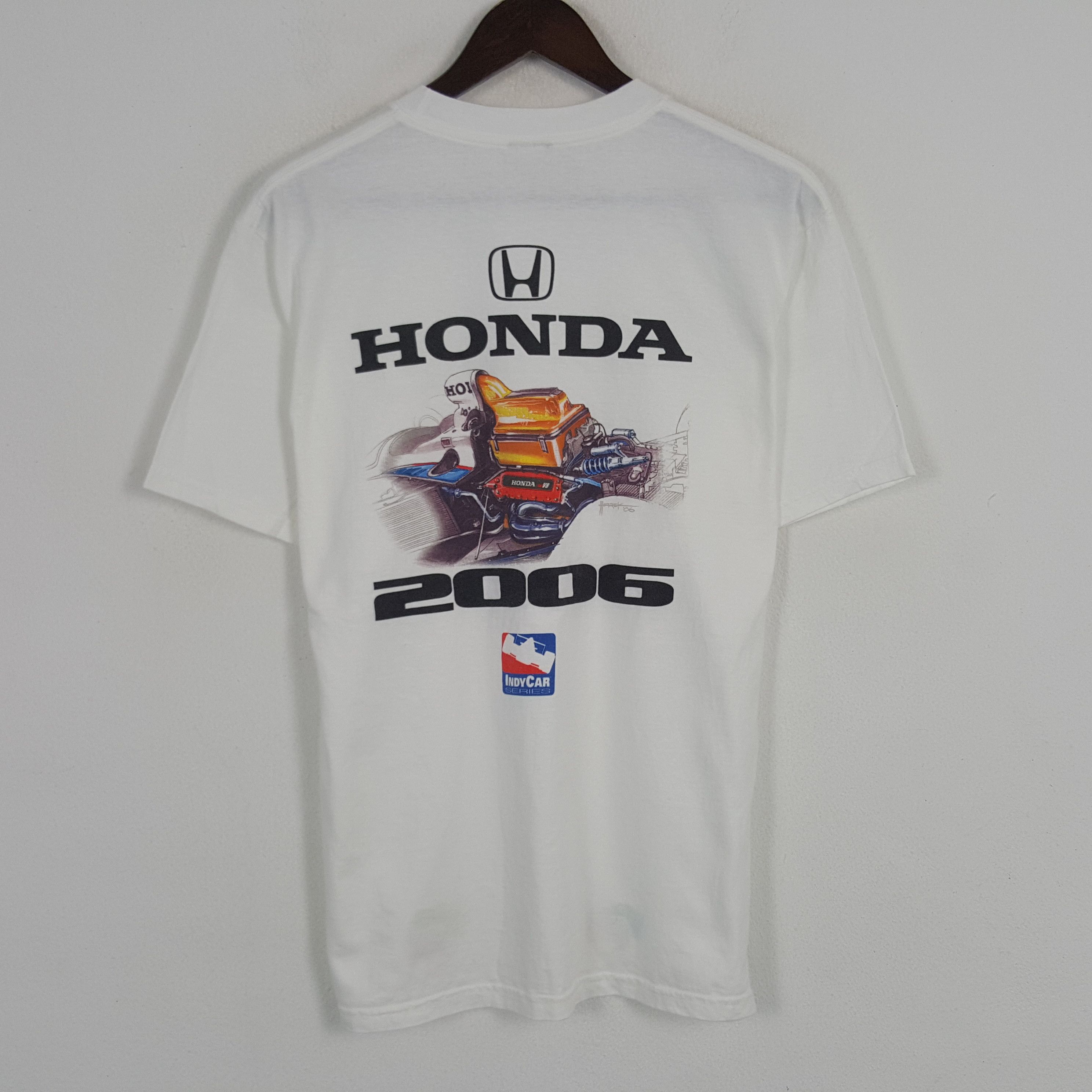 Vintage Honda 2006 Racing Sport Tshirt