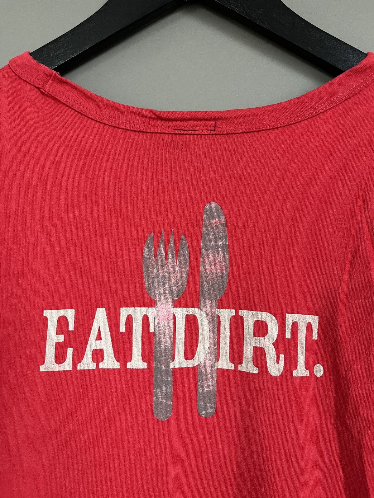 Nike ACG × Vintage Nike ACG Vintage Eat Dirt Red T-shirt Size US M / EU 48-50 / 2 - 3 Thumbnail