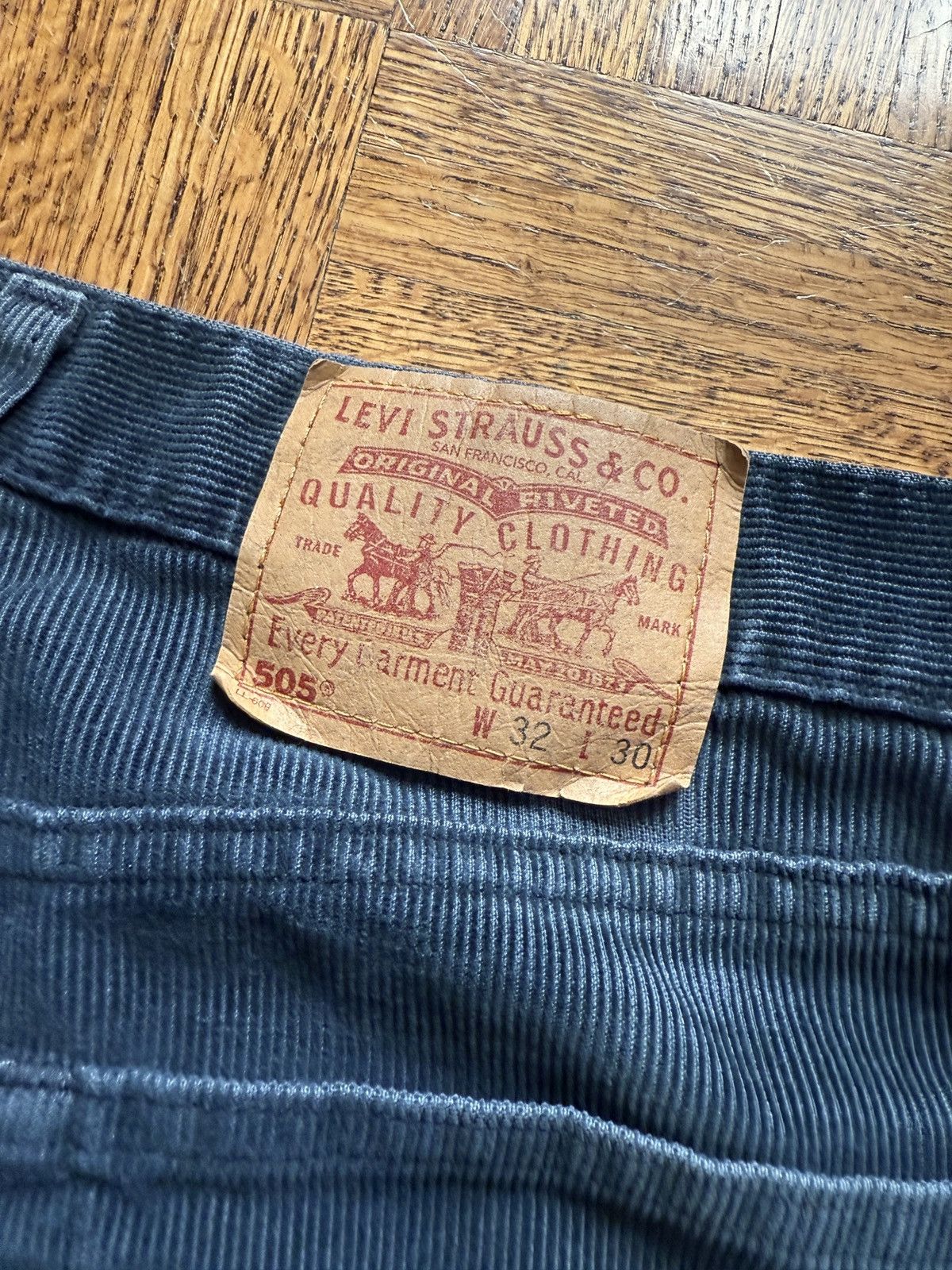 Levi's Vintage Levi's 505 Corduroy Faded Pants Size US 32 / EU 48 - 9 Thumbnail