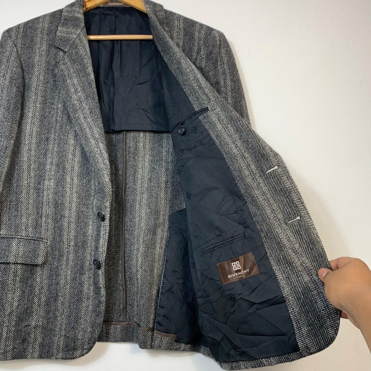 Givenchy 90s GIVENCHY STRIPED WOOL BLAZER Size 38S - 13 Thumbnail