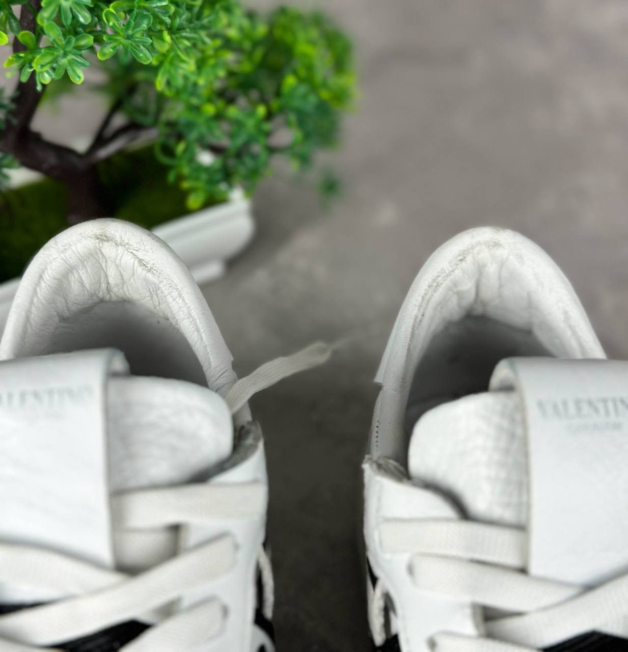 Valentino Valentino Garavani Leather Sneakers Size US 9 / IT 39 - 7 Thumbnail