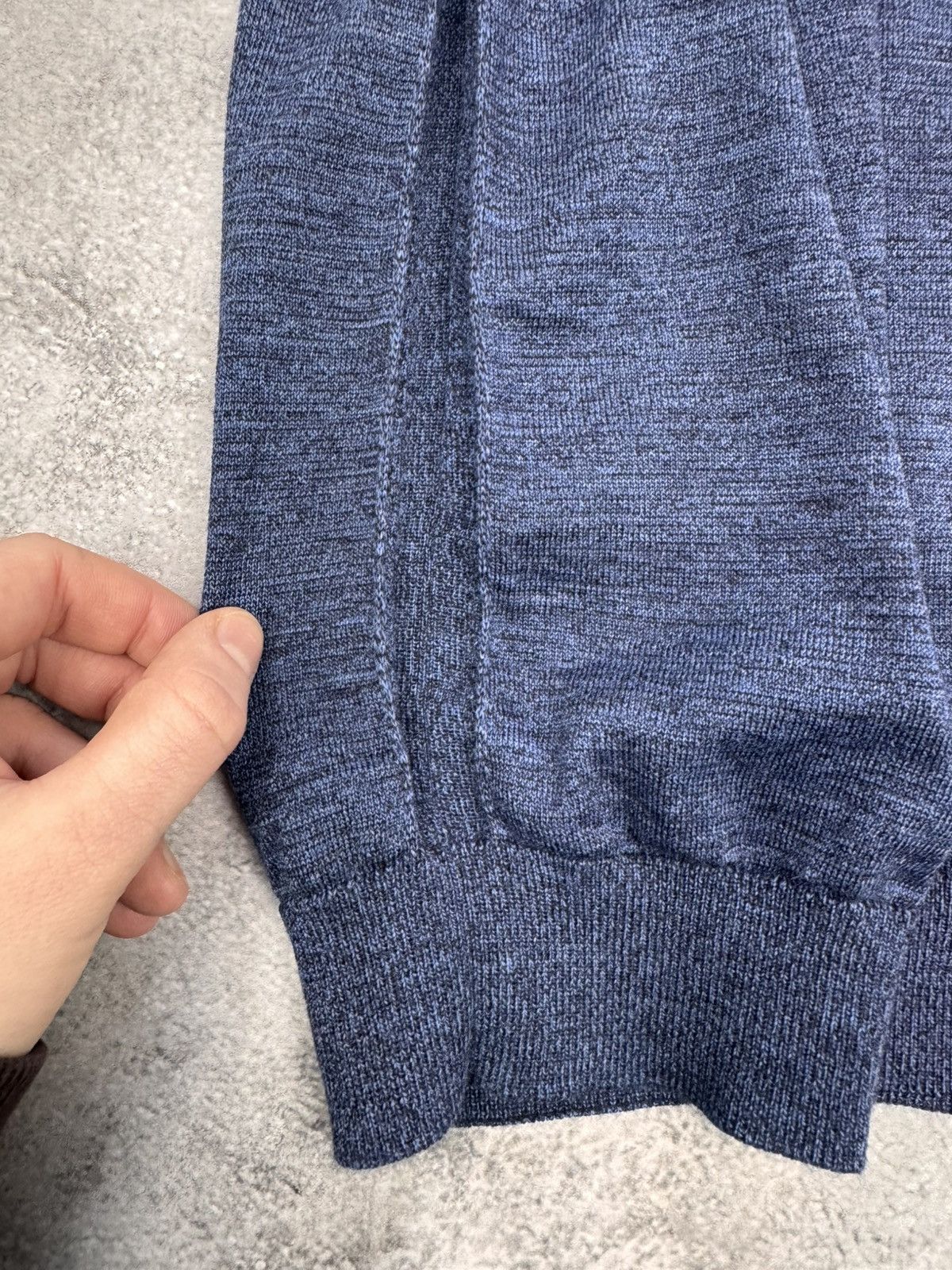 Hugo Boss Hugo Boss Men's Blue Wool Turtle neck Sweater Medium Size US M / EU 48-50 / 2 - 5 Thumbnail