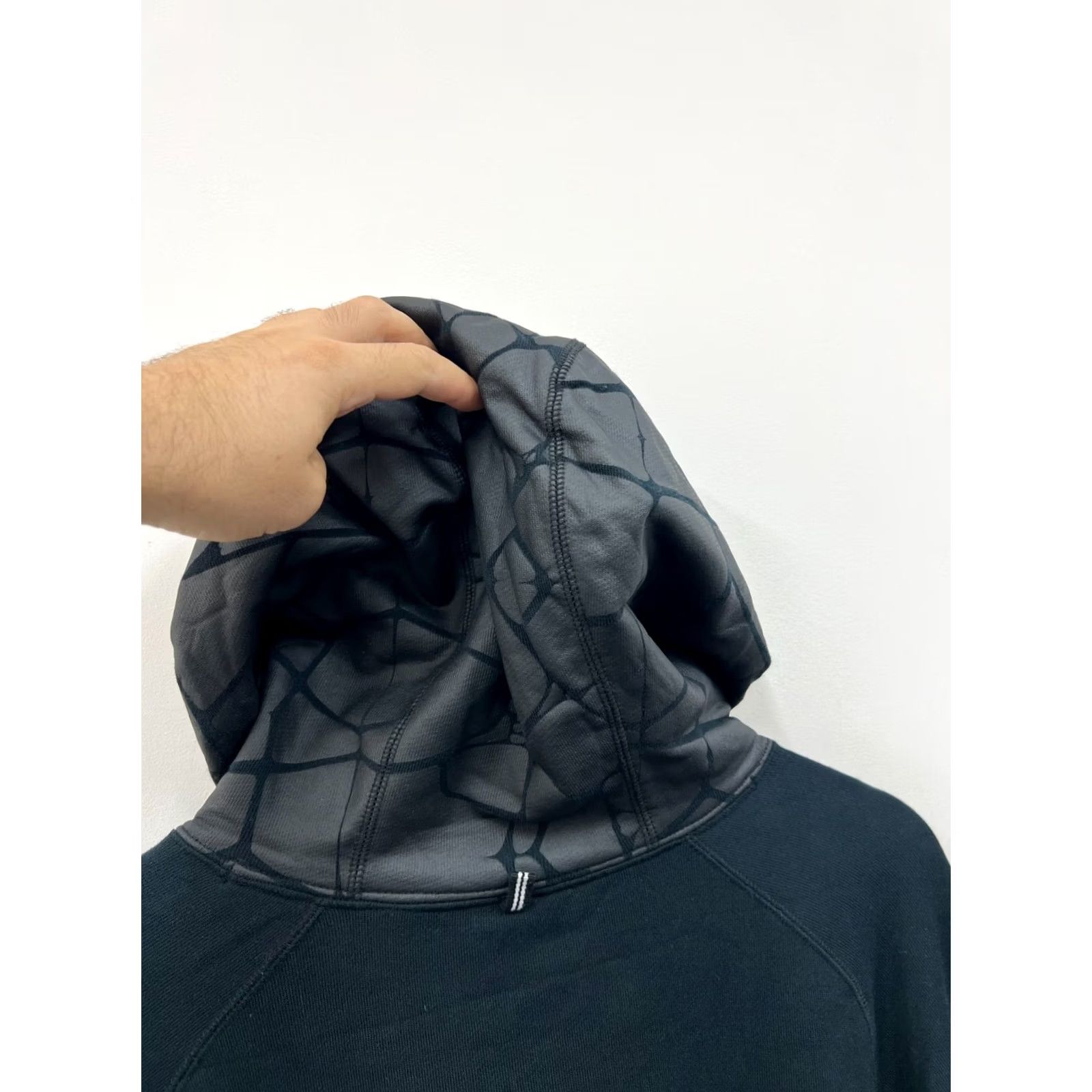 Nike Rare Nike LeBron James Hoodie Black Size 2XL Mens Size US XXL / EU 58 / 5 - 4 Thumbnail