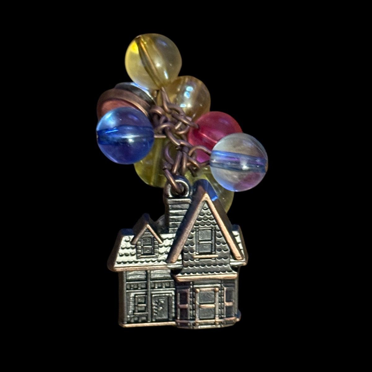 Disney Vintage Disney Limited Edition UP house tac pin Size ONE SIZE - 1 Thumbnail