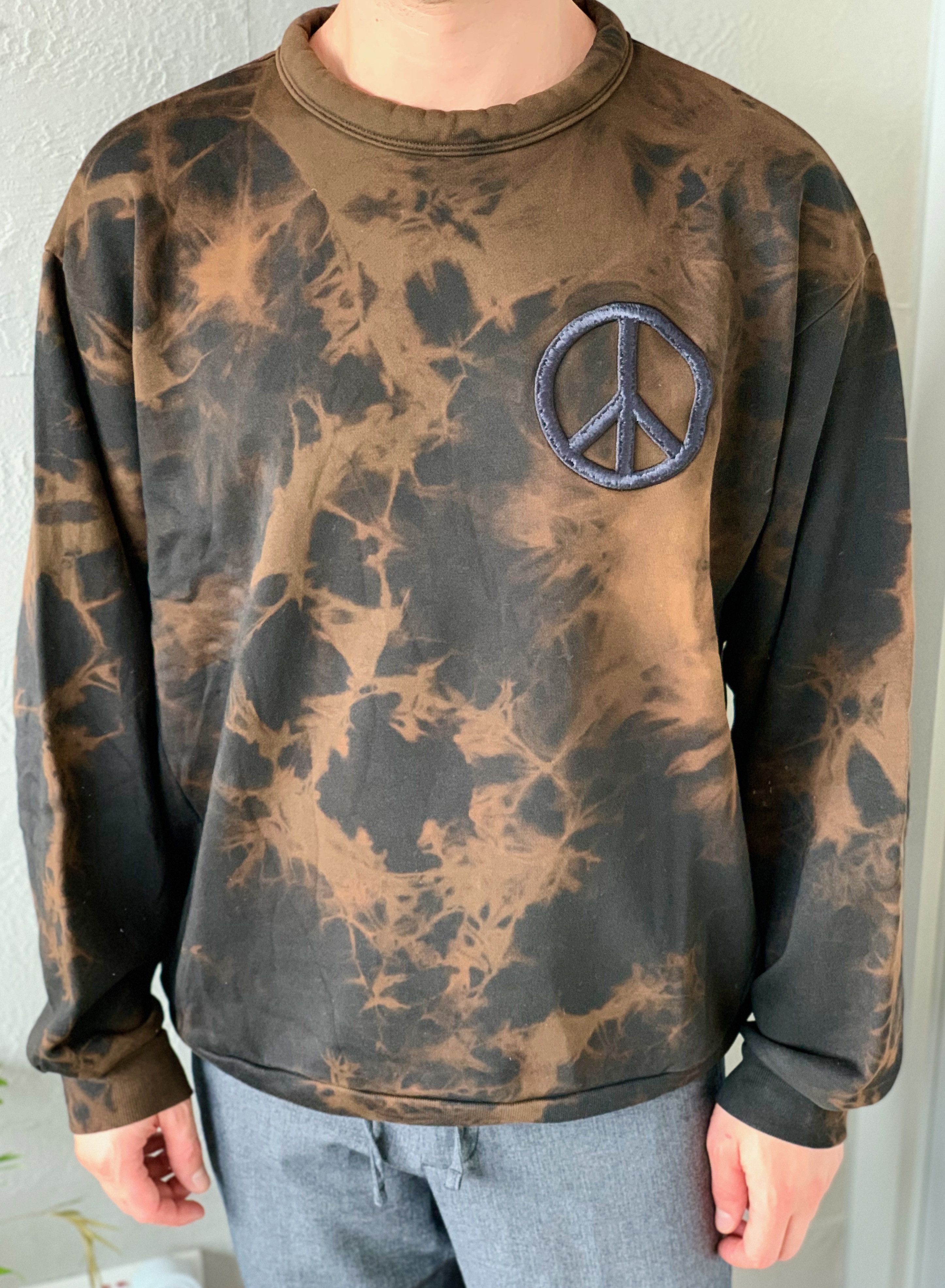 Acne Studios Acne Studios Fint Peace Tie Dye Sweatshirt, Oversized Size US M / EU 48-50 / 2 - 1 Thumbnail