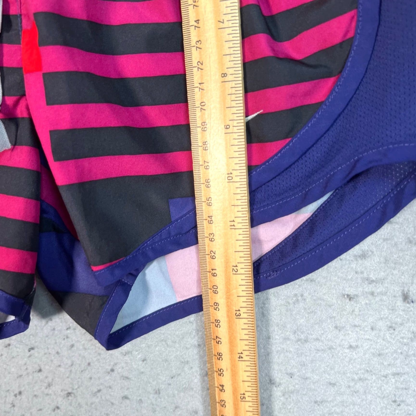 Nike Nike Dri-Fit Womens XS Running Shorts Pink/Black/Blue Striped Pattern, Athletic, Activewear, Drawstring, 3in Inseam, Polyester, Regular, Womens Size 26" / US 2 / IT 38 - 5 Thumbnail