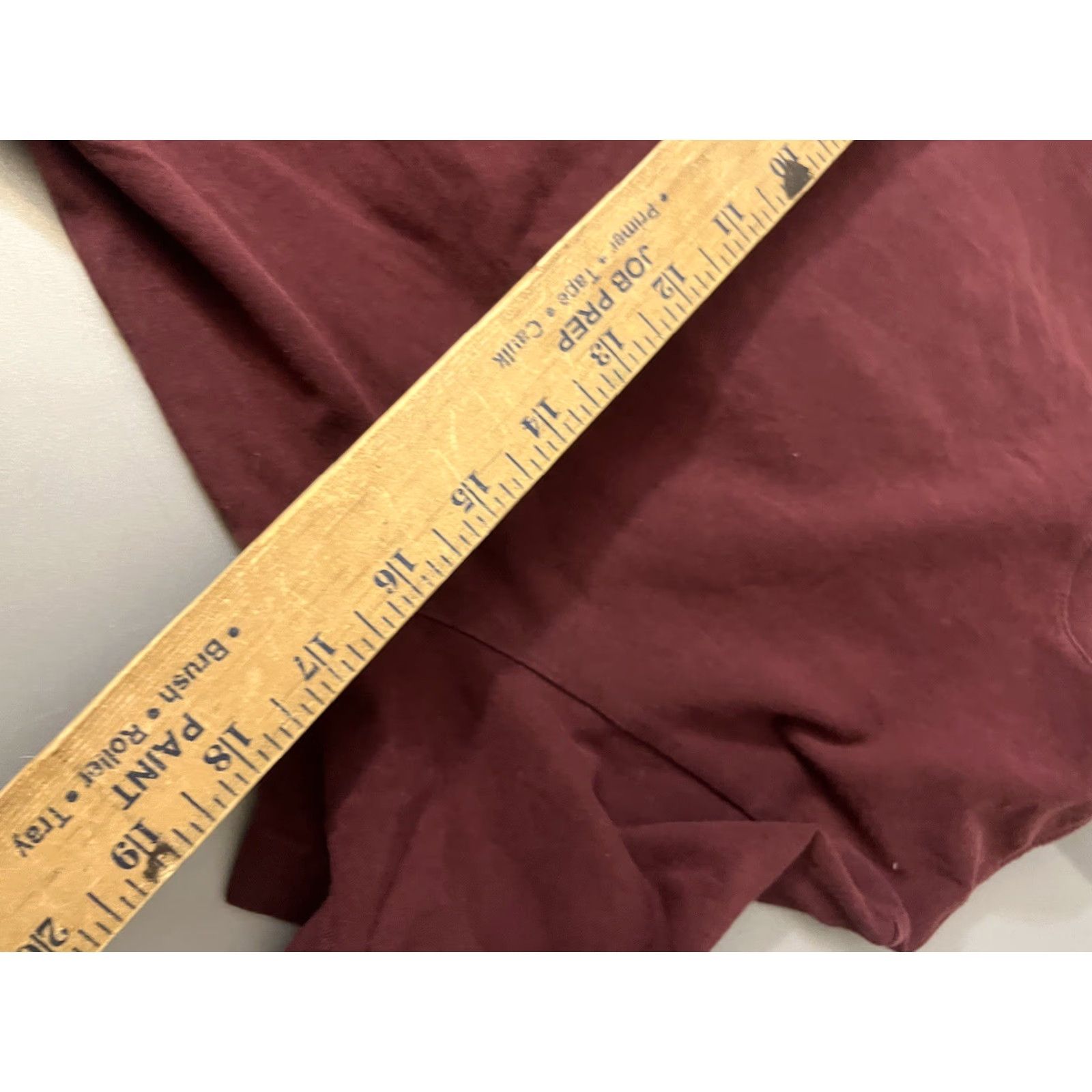 Express EXPRESS Crew Neck Tee Slim Short Sleeve Solid T-Shirt Maroon S Mens Size US S / EU 44-46 / 1 - 5 Thumbnail