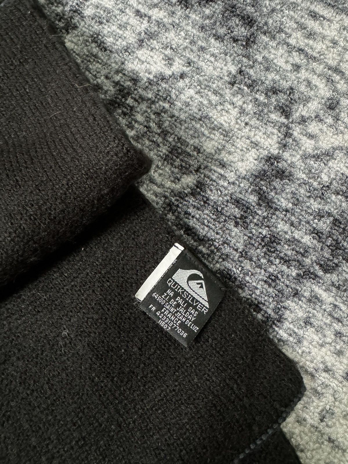 Quiksilver × Vintage Vintage Quiksilver Scarf Black Classic Y2K STULE 90s Surf Size ONE SIZE - 3 Thumbnail