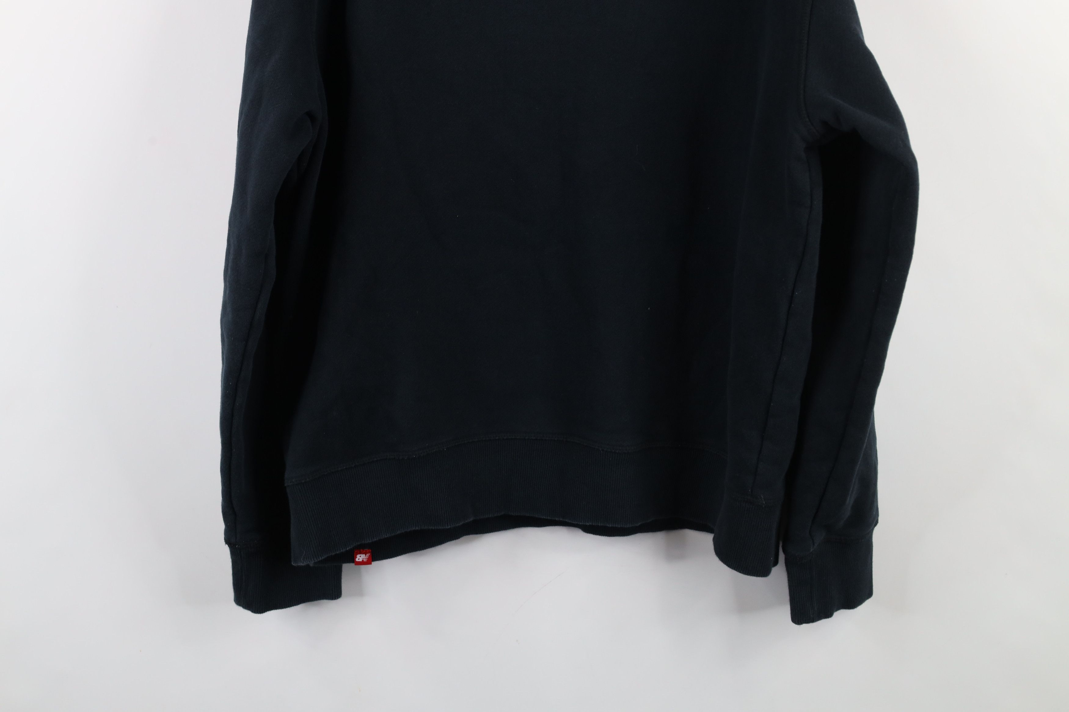 New Balance × Vintage Vintage Y2K New Balance Felt Logo Hoodie Sweatshirt Black Size L / US 10 / IT 46 - 14 Thumbnail