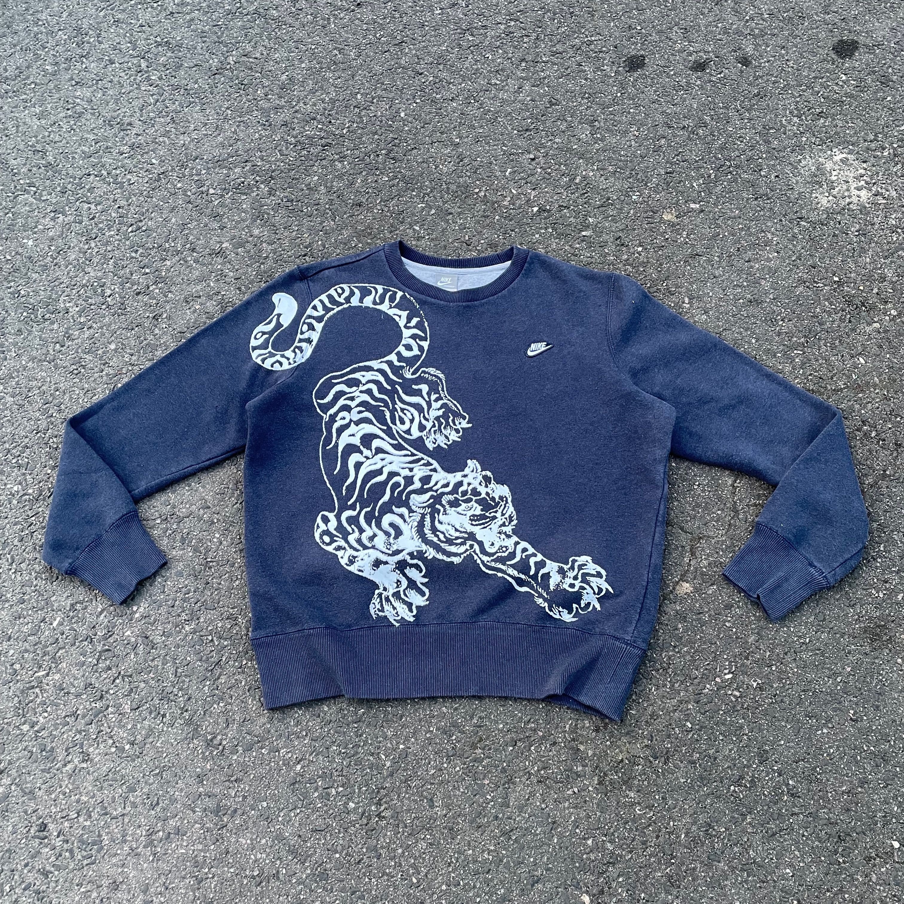 Nike Nike sweatshirt custom hand printed tiger y2k art animal Size US M / EU 48-50 / 2 - 2 Thumbnail