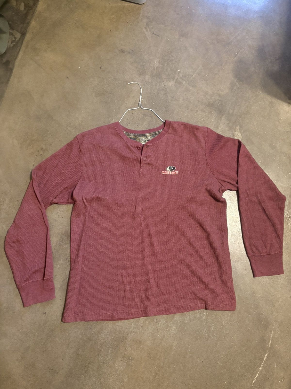 Mossy Oaks Mossy Oak Burgundy Waffle Knit Thermal Henley — XL Size US XL / EU 56 / 4 - 1 Thumbnail