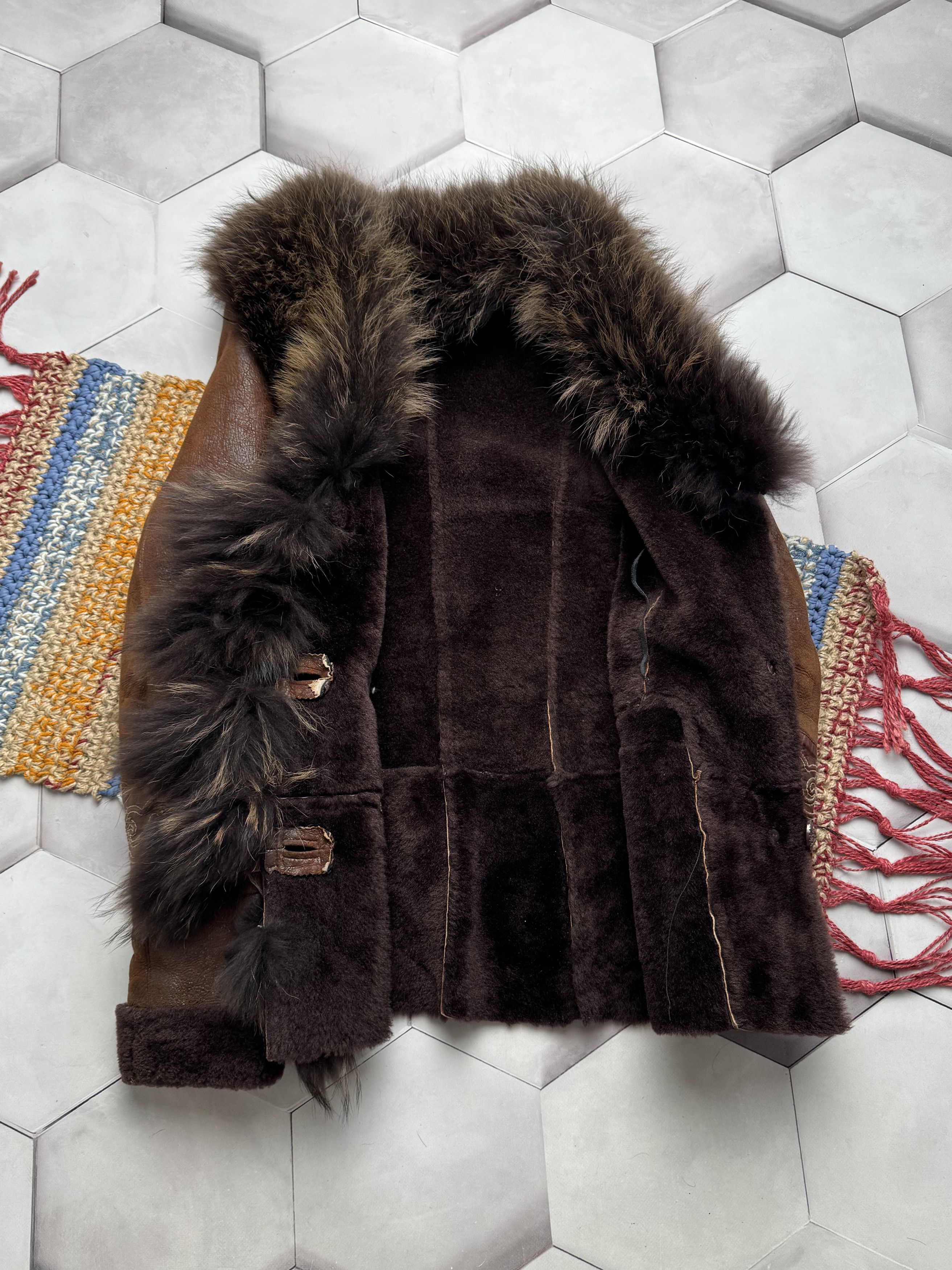 Vintage Vintage Real Sheepskin Coat With Real Fur Details(E4) Size S / US 4 / IT 40 - 5 Thumbnail