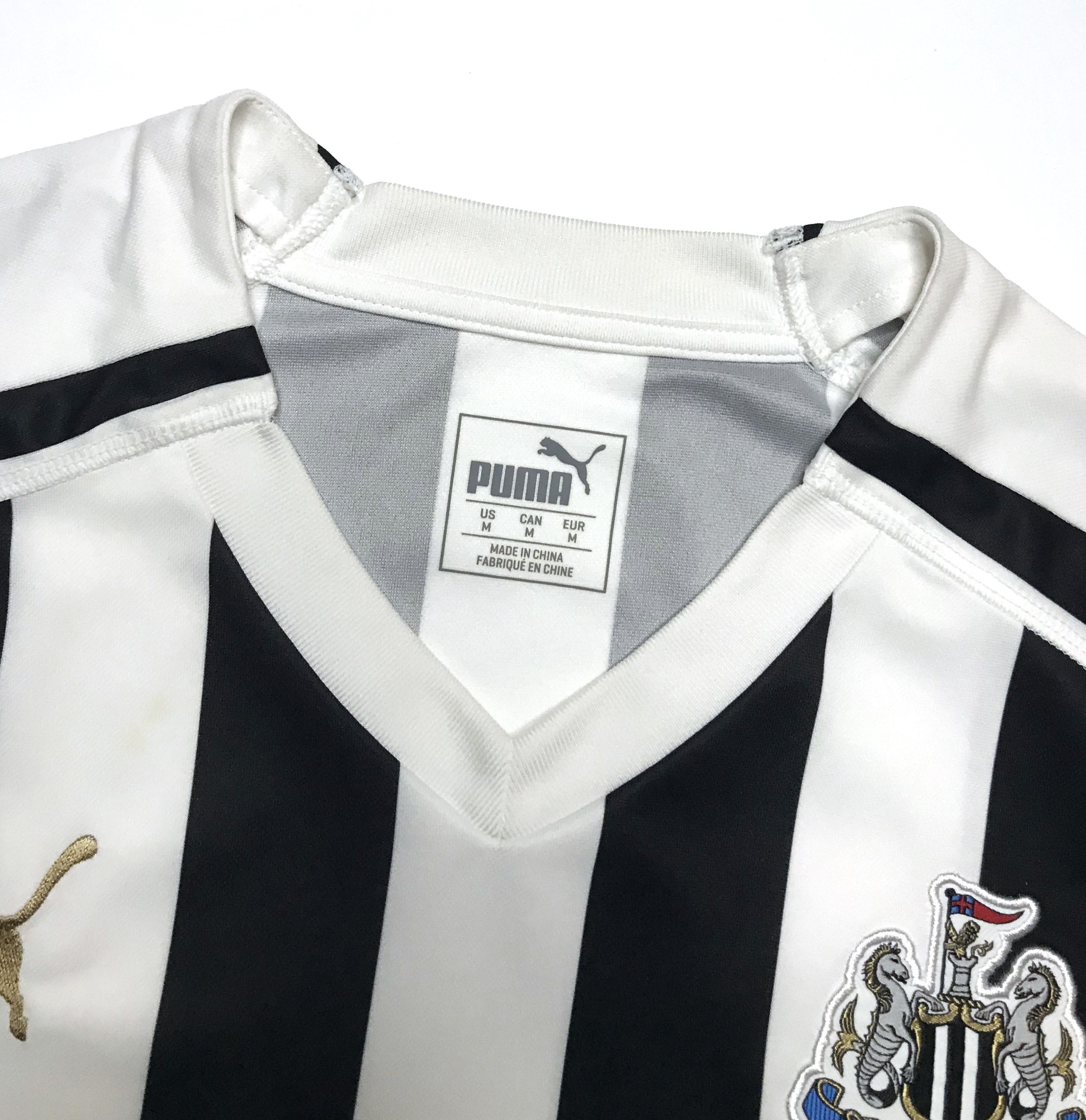 Puma Newcastle United Home 2018-19 Football Shirt Soccer Sz M Size US M / EU 48-50 / 2 - 7 Thumbnail