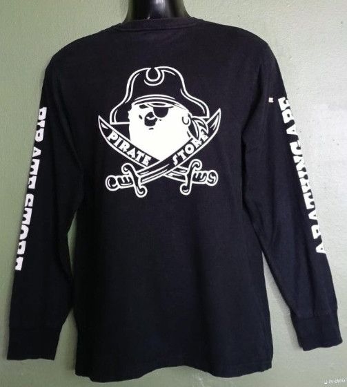 Bape Bathing Ape Pirates Big Logo Long Sleeve Size US M / EU 48-50 / 2 - 1 Thumbnail