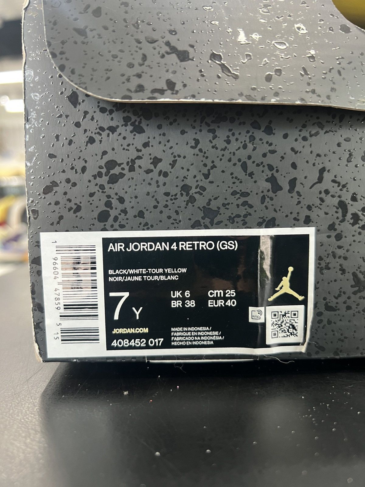 Jordan Brand Air Jordan 4 Thunder Sz. 7Y (2023) Size US 7 / EU 40 - 11 Thumbnail