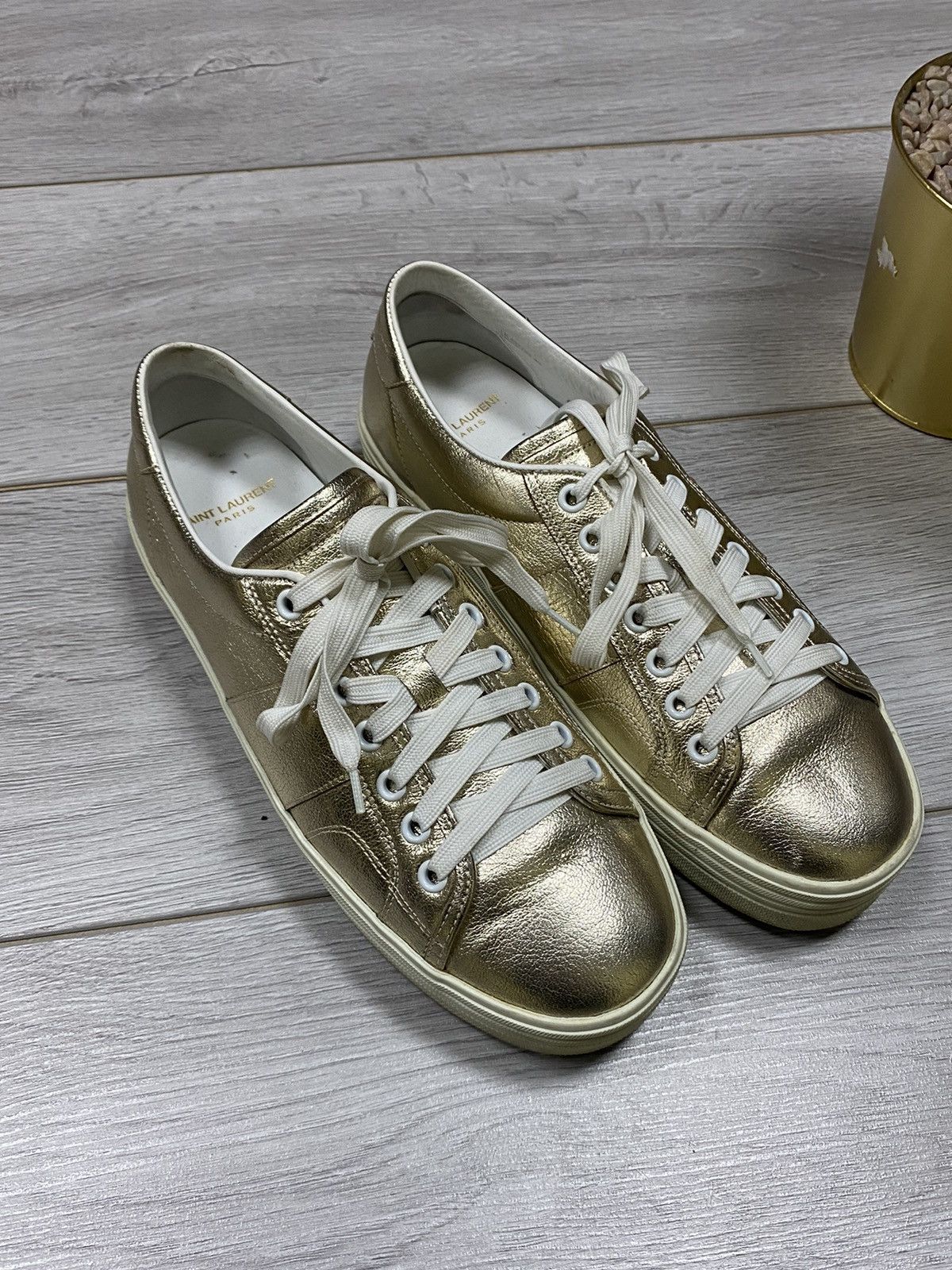 Saint Laurent Paris Saint Laurent Paris metallic platinum court leather sneakers Size US 10 / IT 40 - 2 Thumbnail