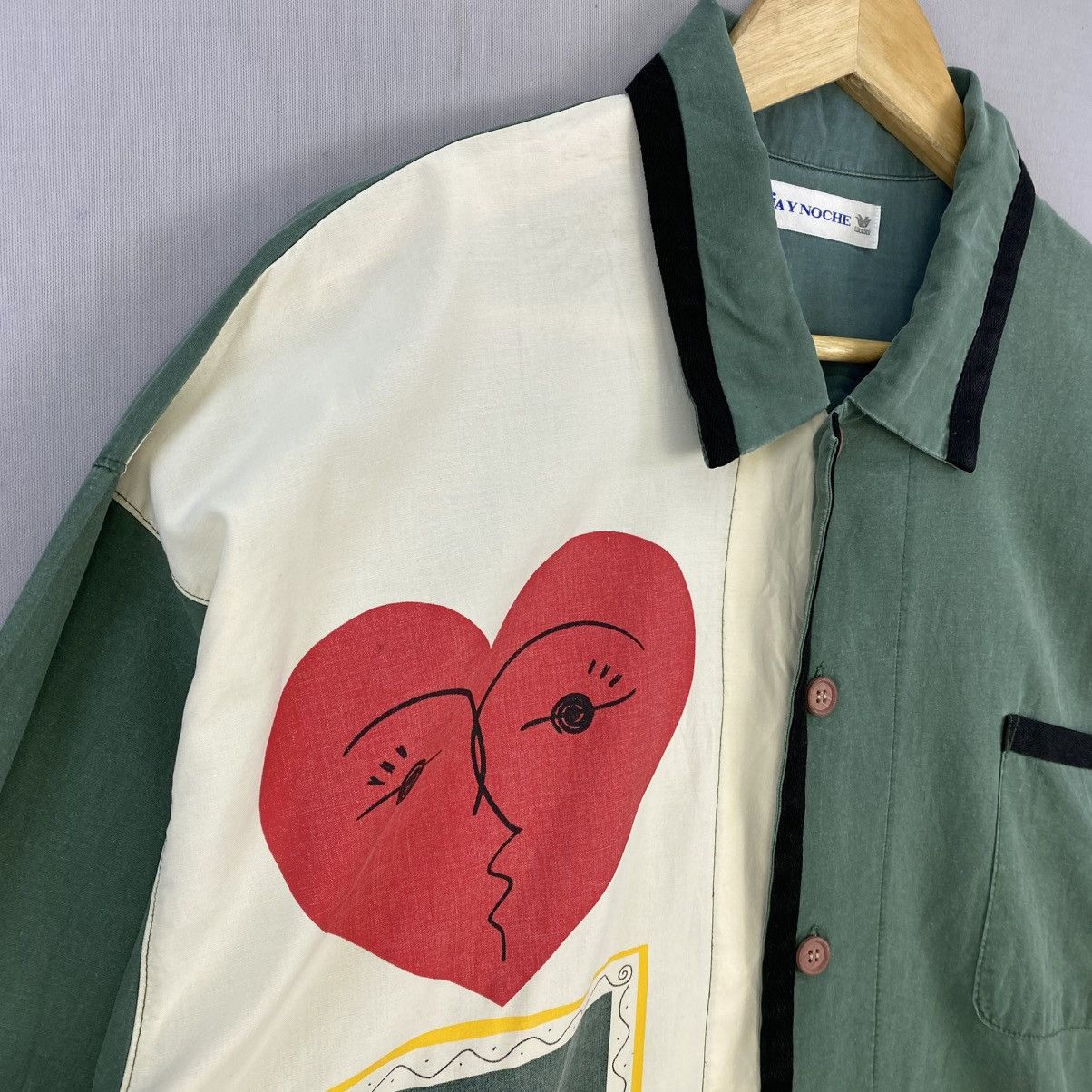Japanese Brand Dia Y Noche Vintage Artist Shirt – Heart & Key Graphic Size US XL / EU 56 / 4 - 2 Thumbnail