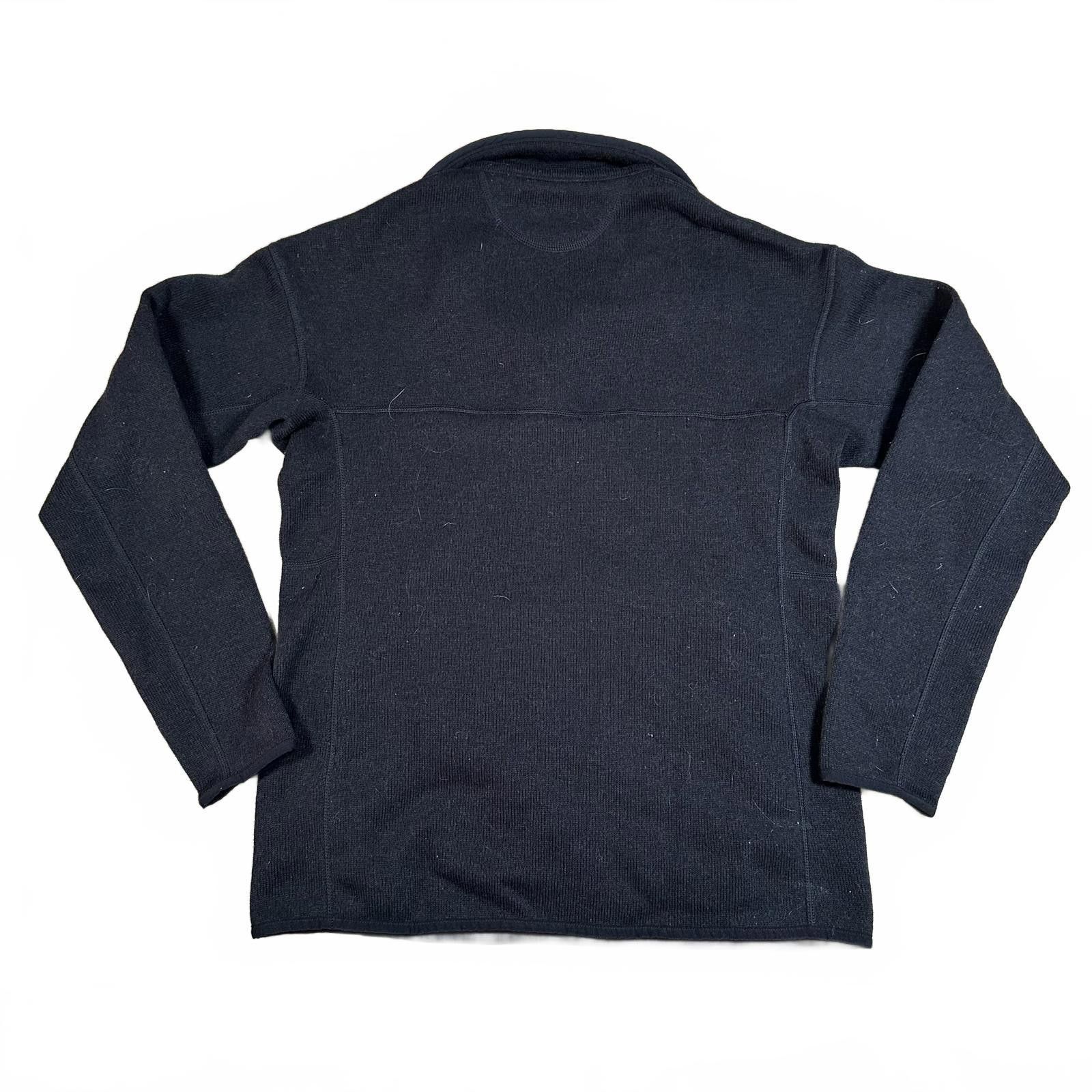 Patagonia Patagonia Womens Fleece Pullover Small Black Snap Button Size S / US 4 / IT 40 - 2 Thumbnail