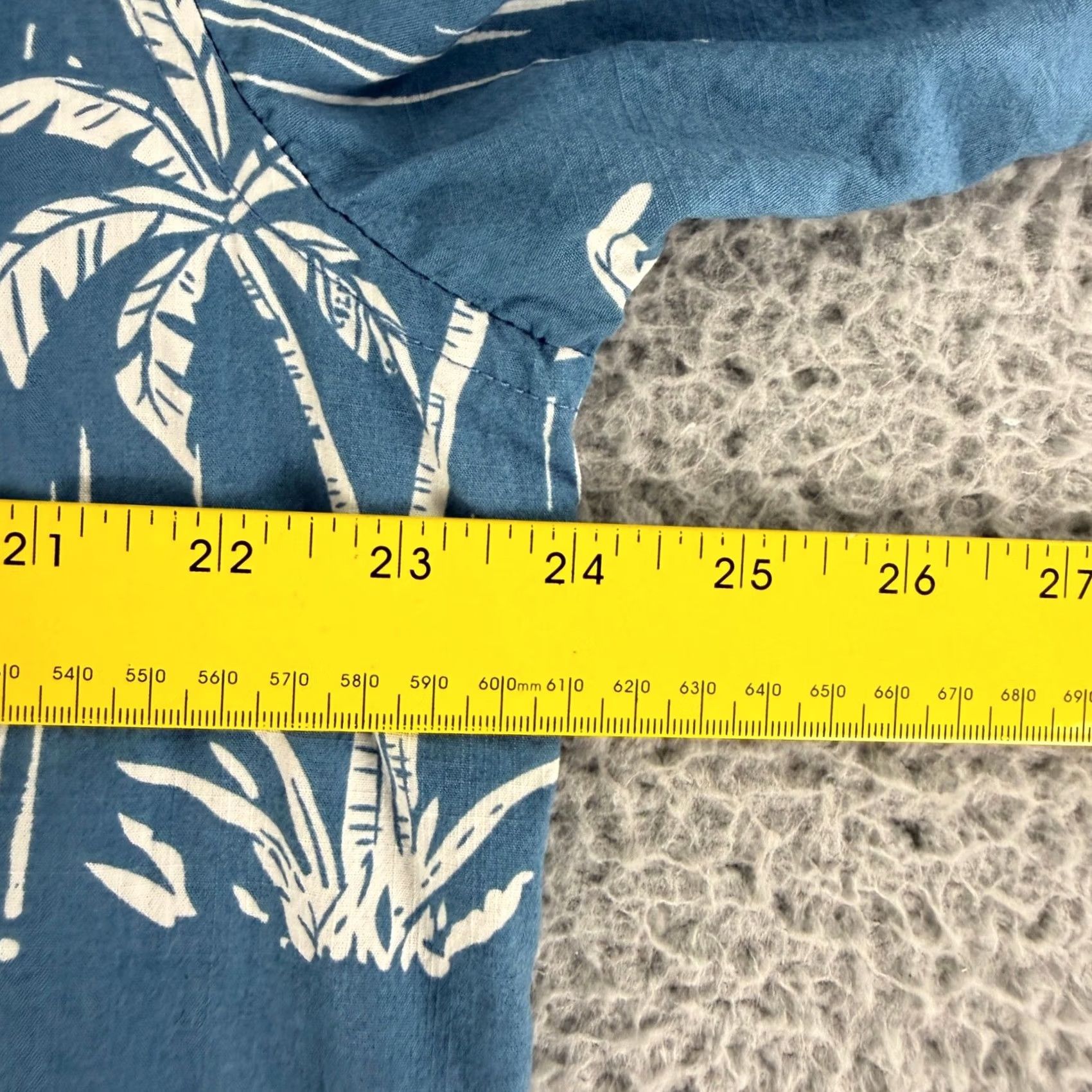 Quiksilver VINTAGE? No. Size US XL / EU 56 / 4 - 5 Thumbnail