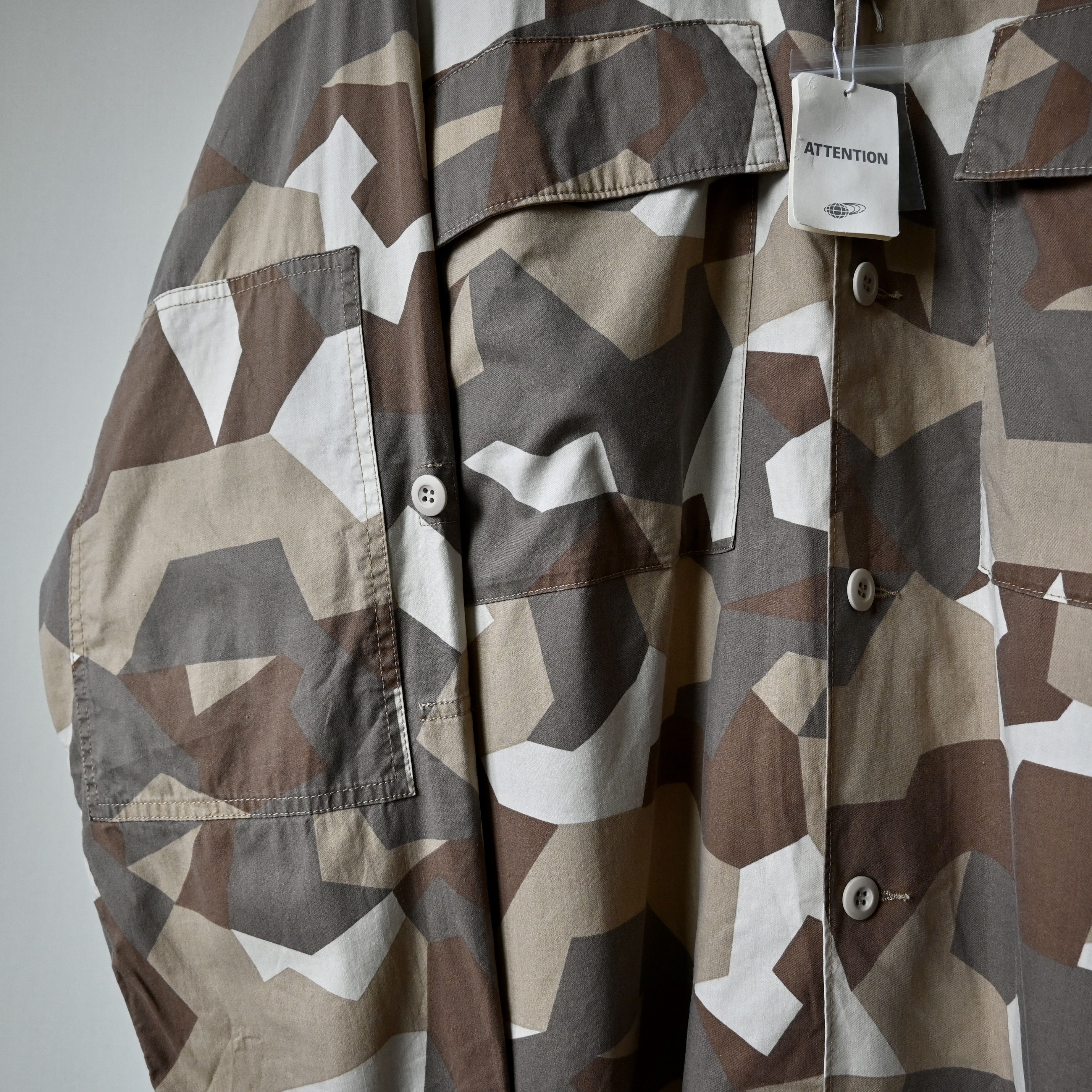 Beams Japan UNUSED, BEAMS 55/45 cotton rayon M90 camo oversized shirt Size US XL / EU 56 / 4 - 6 Thumbnail