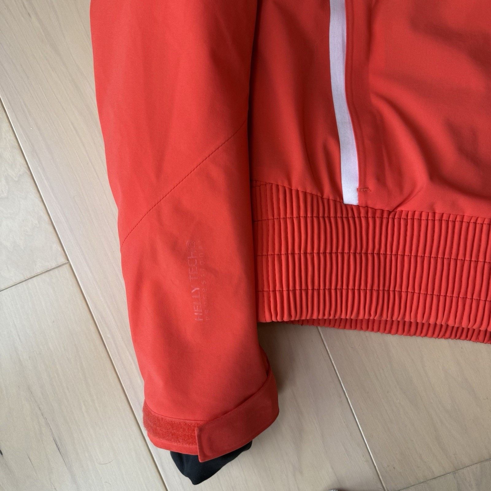 Helly Hansen Helly Hansen Wildcat Jacket Women's Medium Recco Gorpcore Size M / US 6-8 / IT 42-44 - 5 Thumbnail