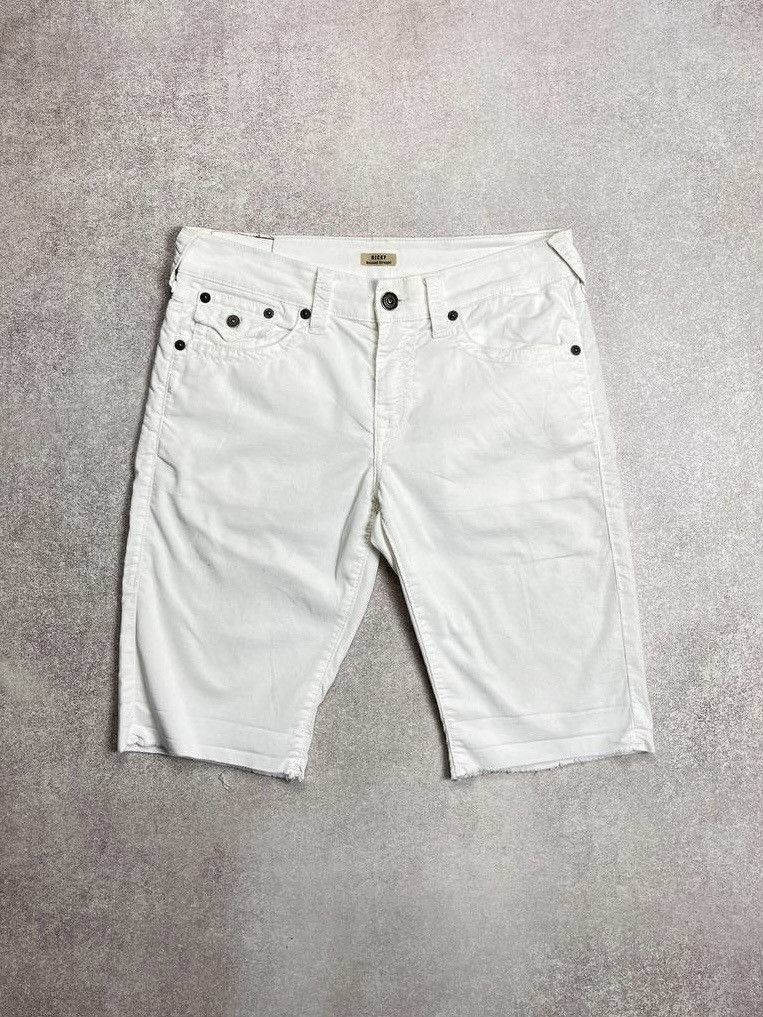 True Religion VINTAGE TRUE RELIGION RICKY BAGGY WHITE SHORTS JORTS Y2K 32 Size US 32 / EU 48 - 3 Thumbnail