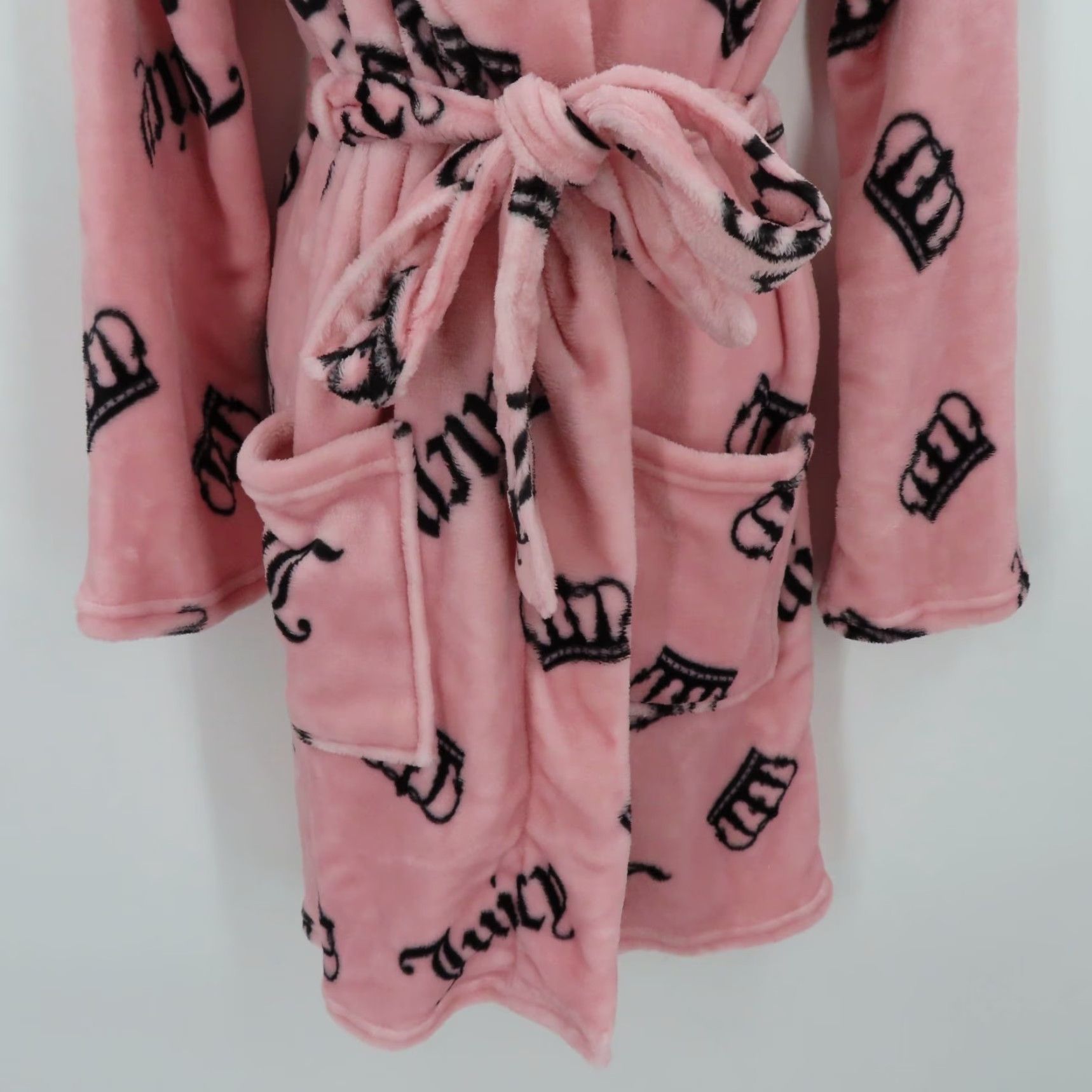 Juicy Couture Juicy Couture Robe Womens S/M Pink Black Crown Plush Bathrobe NEW Size ONE SIZE - 3 Thumbnail
