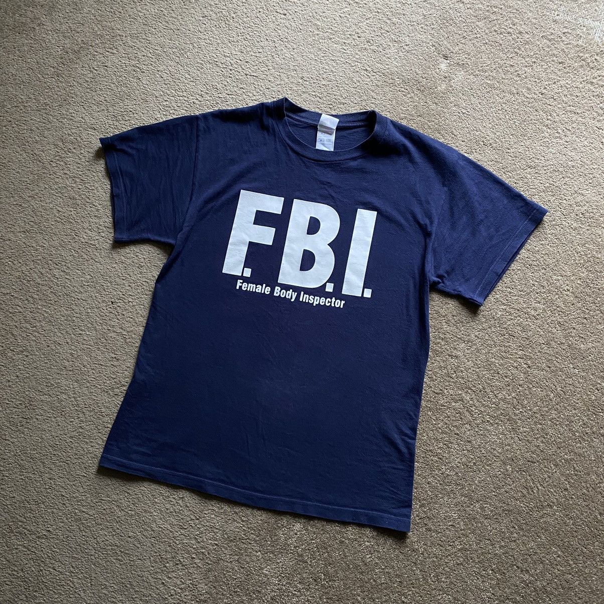 Vintage Vintage 90s y2k FBI Female Body Inspector T-Shirt Size US M / EU 48-50 / 2 - 1 Thumbnail