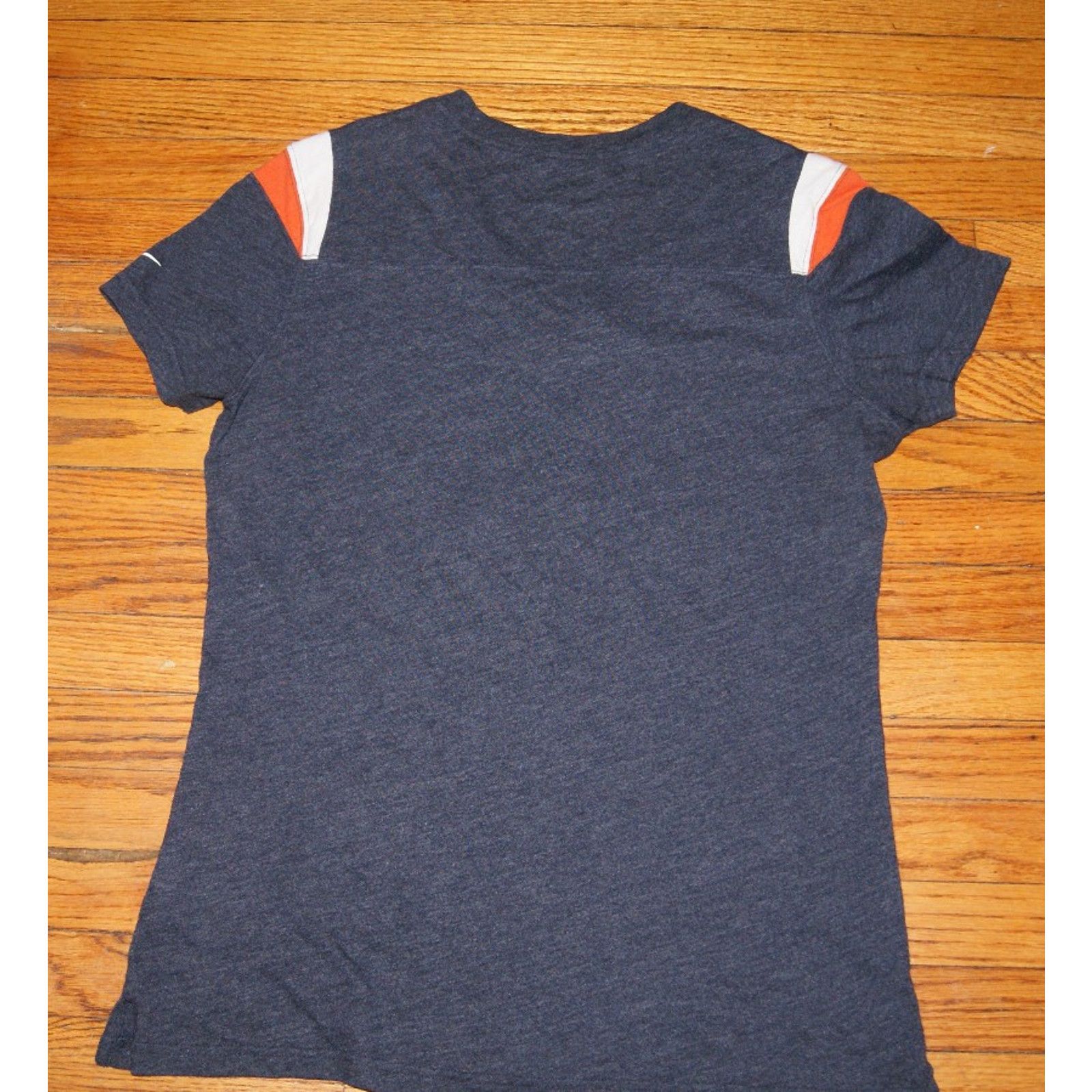 Nike Chicago Bears Womens L Nike Team Apparel Jersey Style TShirt Size L / US 10 / IT 46 - 4 Thumbnail