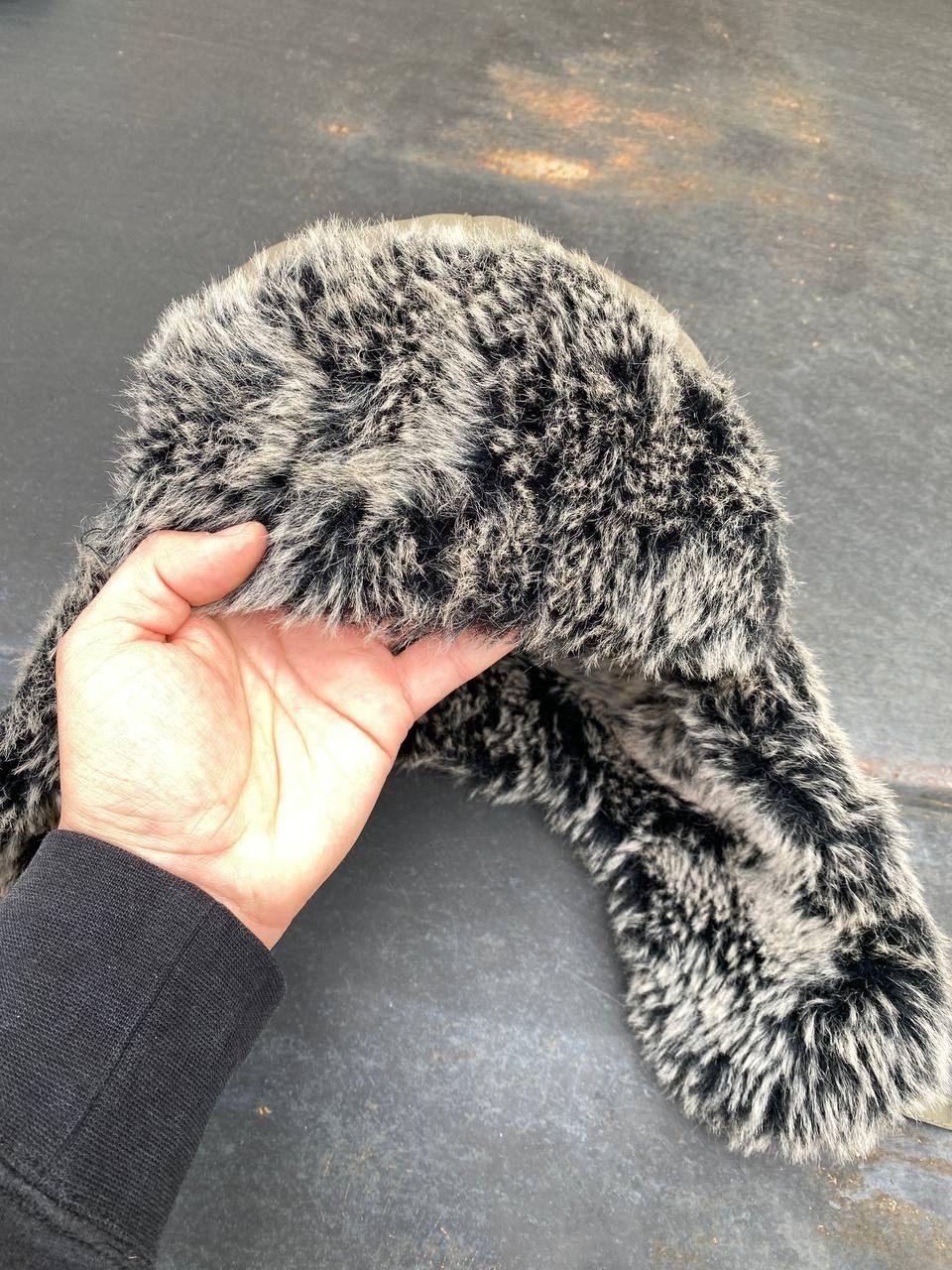 Vintage Ushanka Kanye West style Fur LGG style hat Size ONE SIZE - 5 Thumbnail