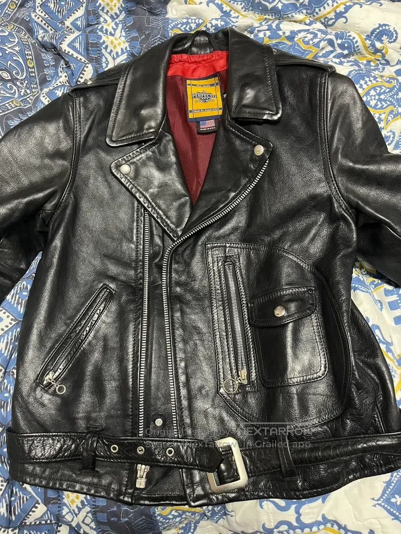 Schott Schott Leather jacket with diagonal zipper Size M / US 6-8 / IT 42-44 - 1 Thumbnail