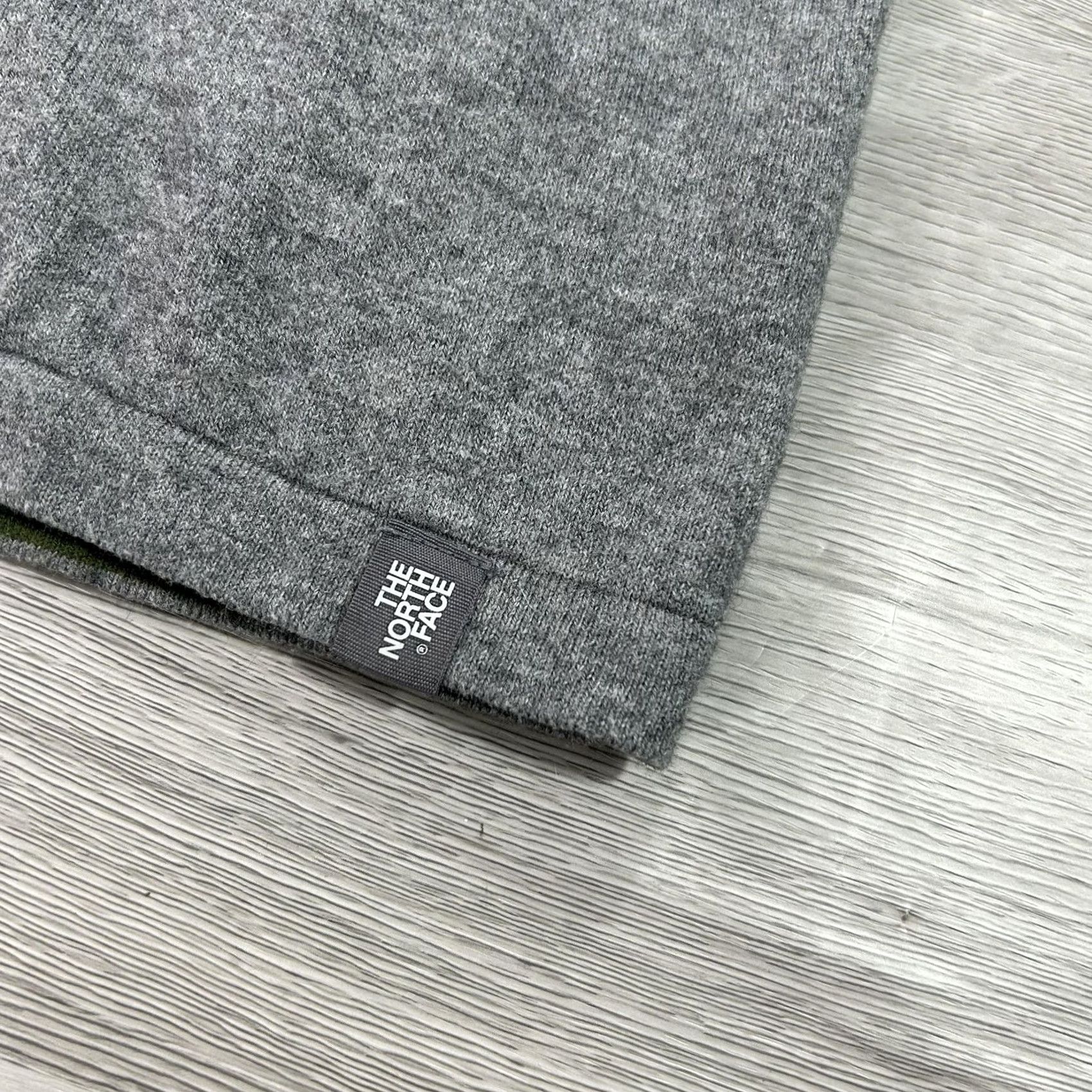 The North Face The North Face Sweater Mens Medium Gray 1/4 Zip Mock Neck Knit Pullover Size US M / EU 48-50 / 2 - 4 Thumbnail