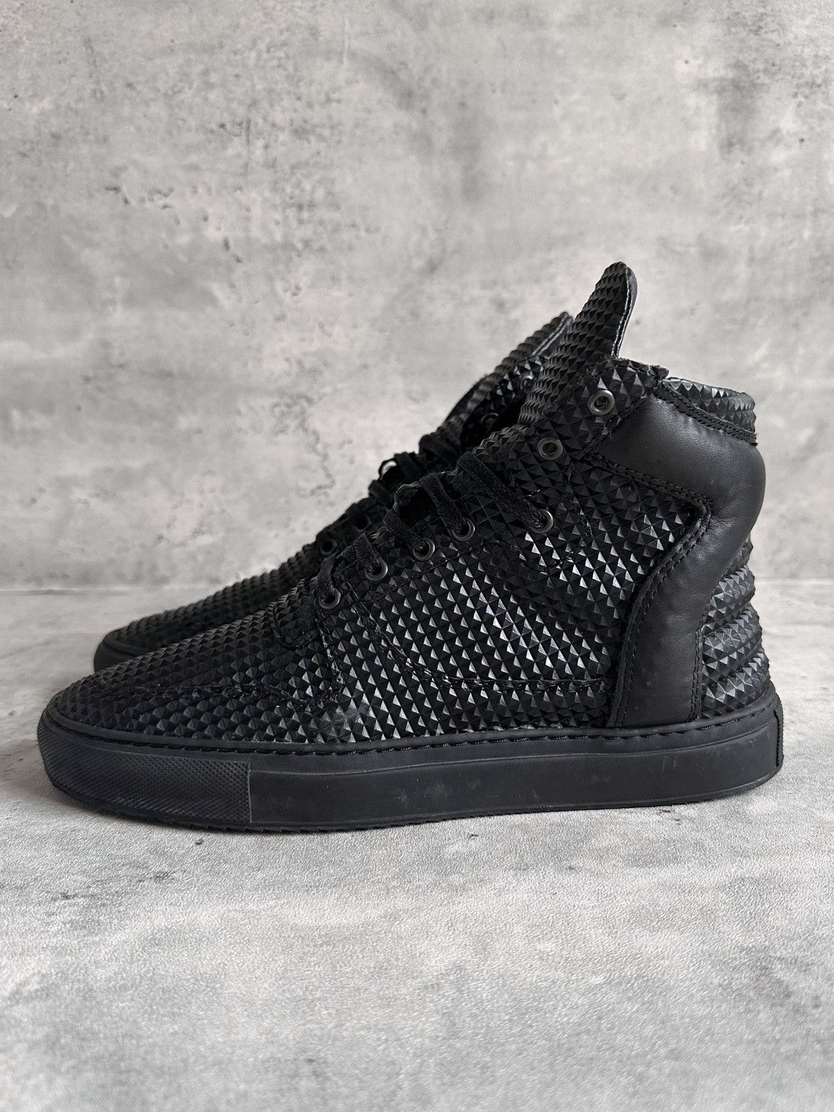 Filling Pieces (2015) TRANSFORMED PYRAMID HIGH TOP Size US 9 / EU 42 - 3 Thumbnail