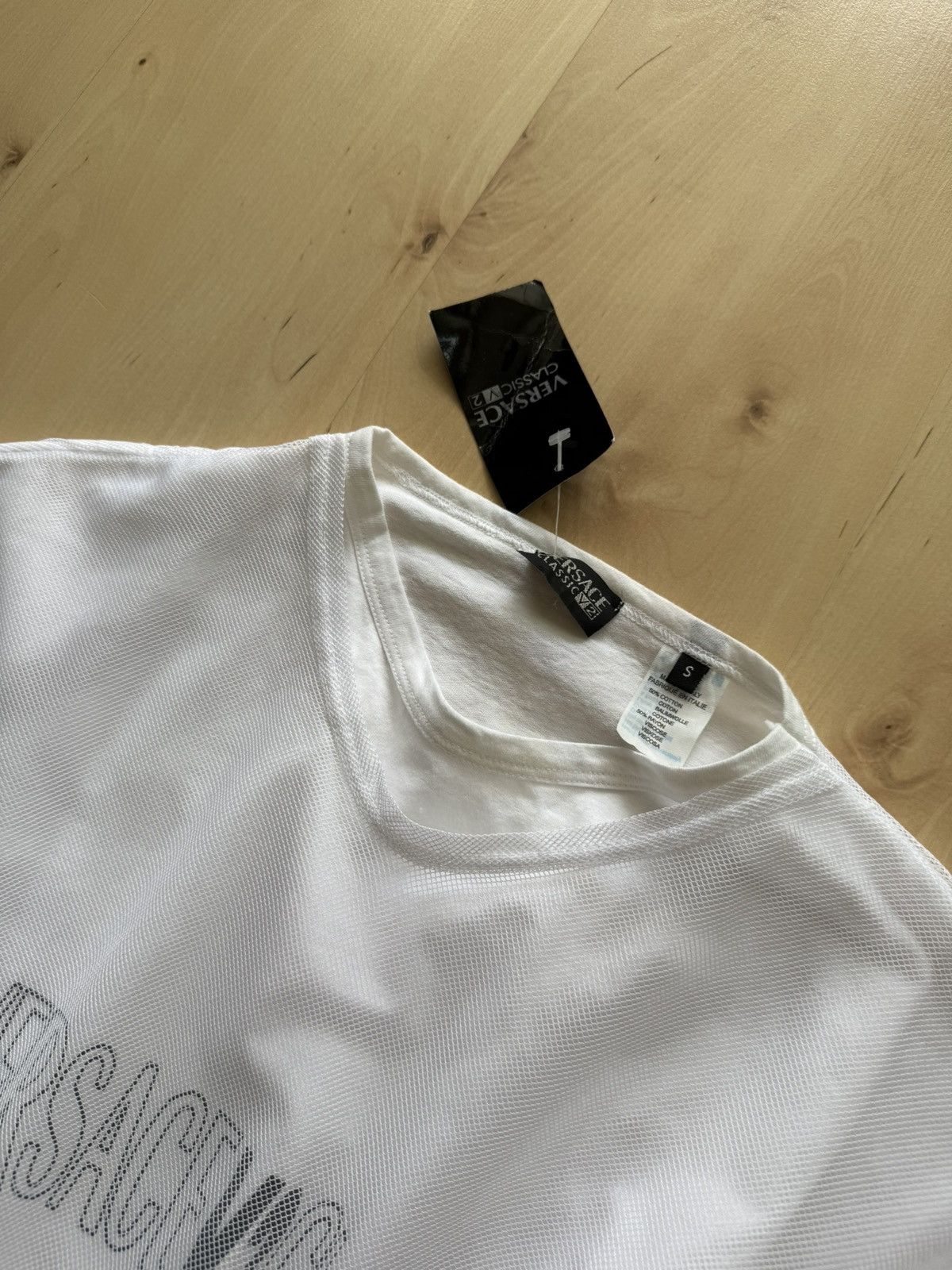 Versace Versace Classic v2 mesh tshirt avant garde rare vjc Size US S / EU 44-46 / 1 - 5 Thumbnail