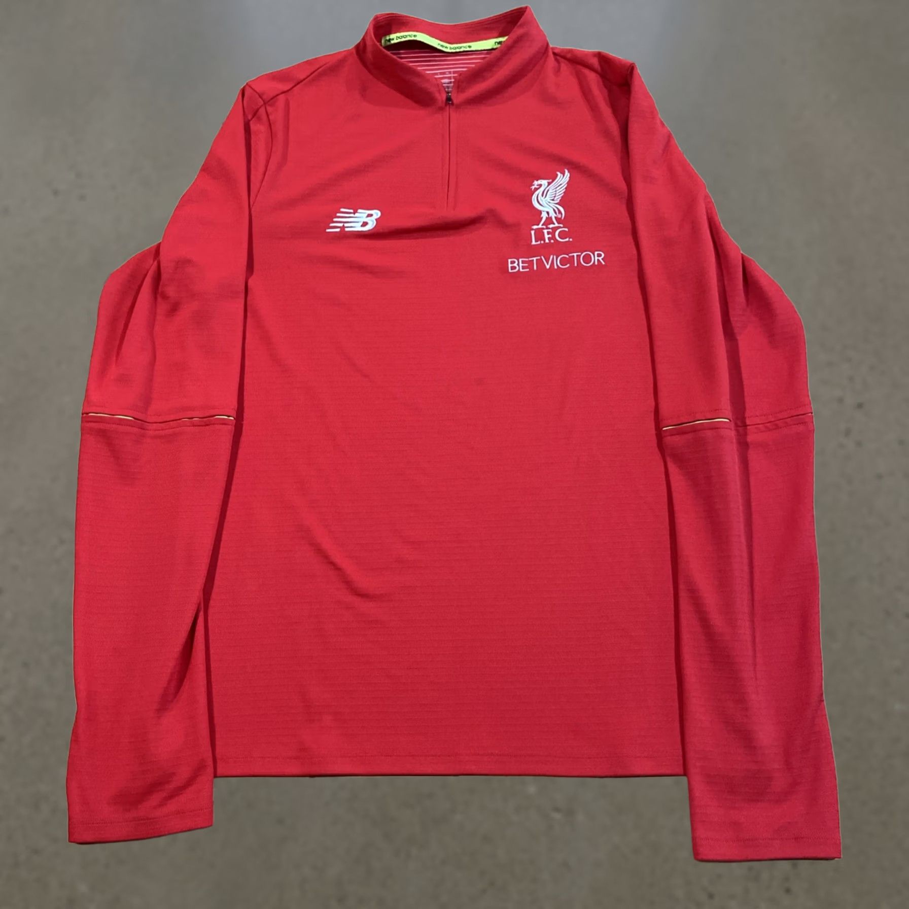 New Balance New Balance Liverpool LFC 1/2 Zip Jacket CXXV Large Red Men Sports Track Jacket Size US L / EU 52-54 / 3 - 1 Thumbnail