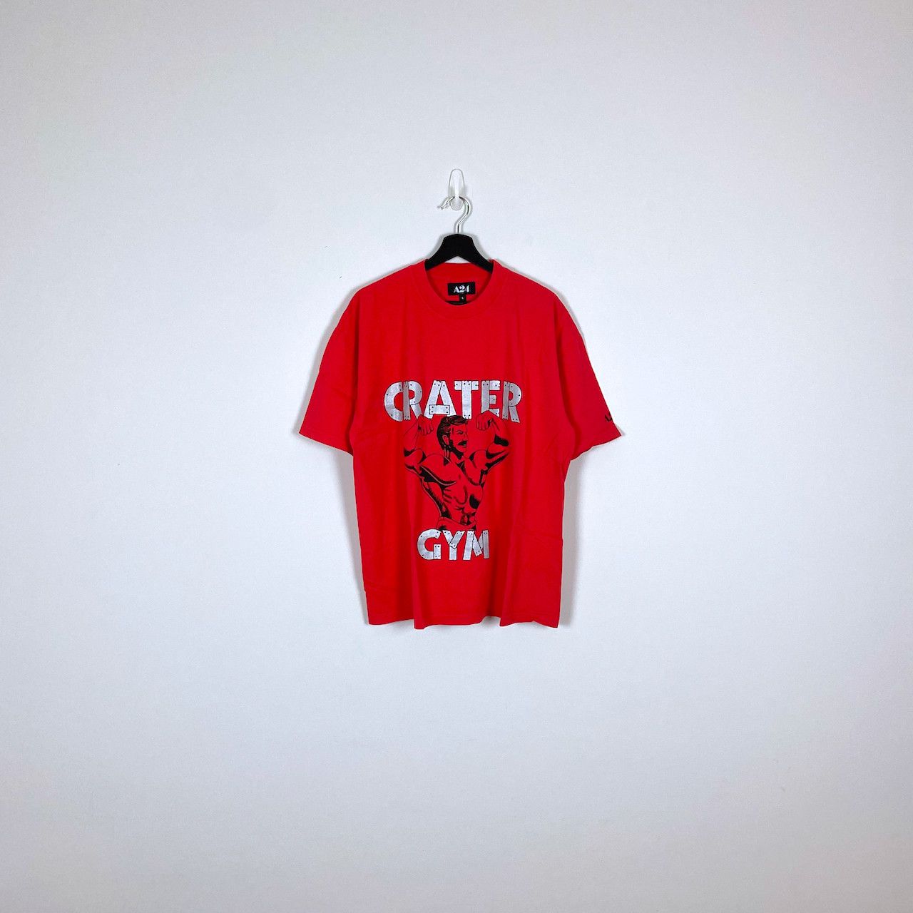 A24 A24 LOVE LIES BLEEDING RED CRATER GYM STAFF TEE Size US XXL / EU 58 / 5 - 1 Thumbnail