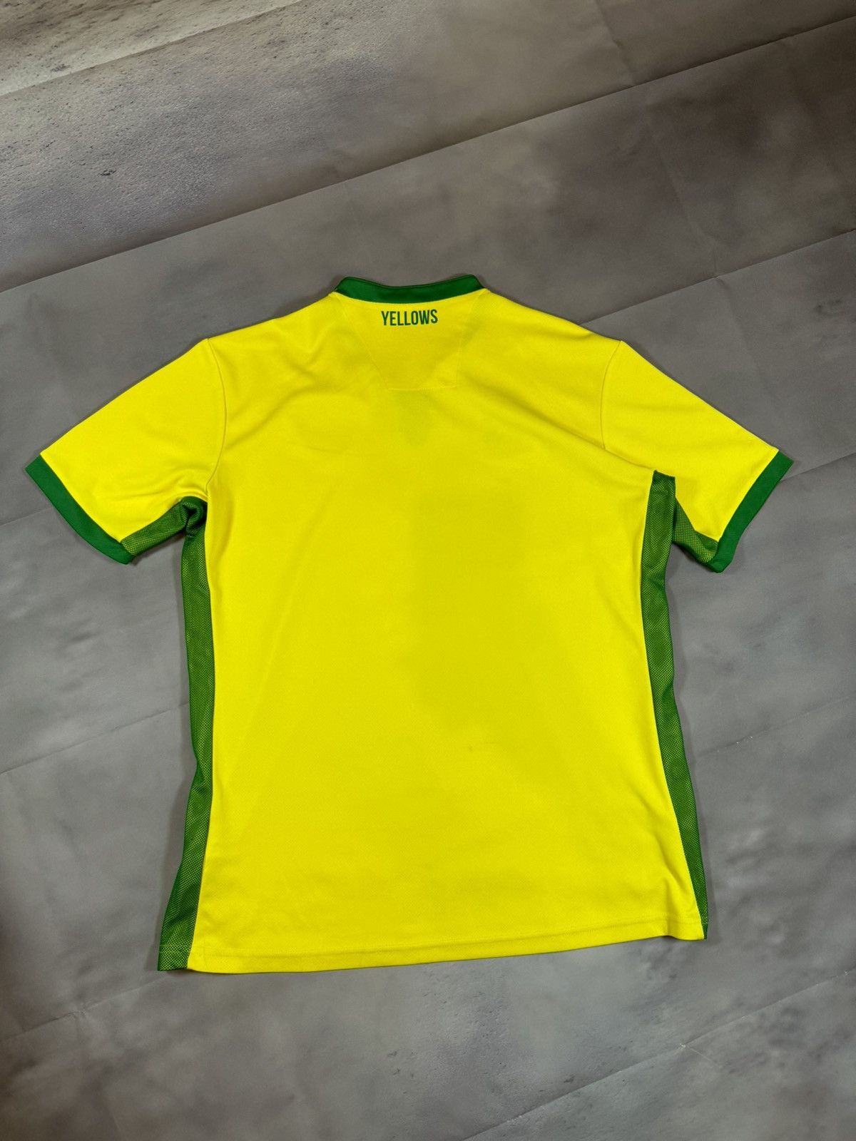 Errea × Vintage Vintage Norwich City 2016/17 Errea Soccer Jersey Blokcore Size US XXL / EU 58 / 5 - 11 Thumbnail