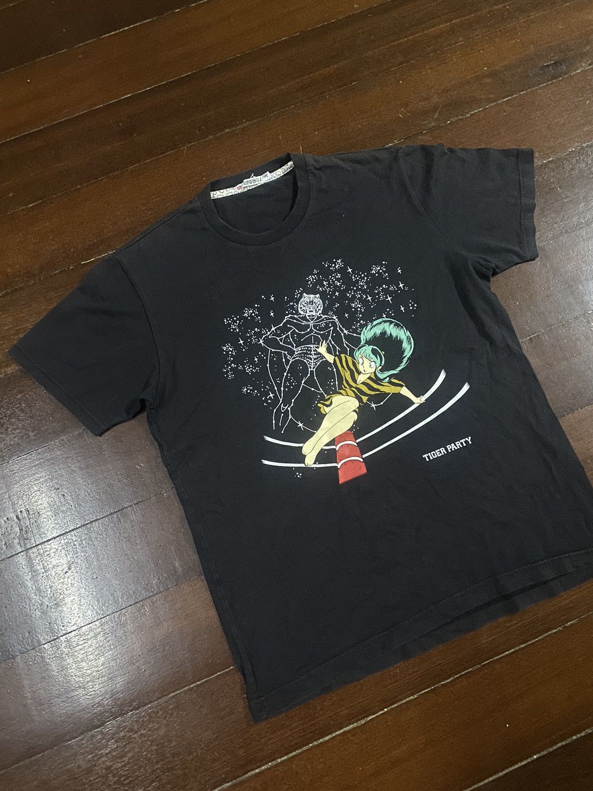Anime × Japanese Brand × Vintage Vintage uniqlo X urusei yatsura lum invader tiger party Size US L / EU 52-54 / 3 - 3 Thumbnail