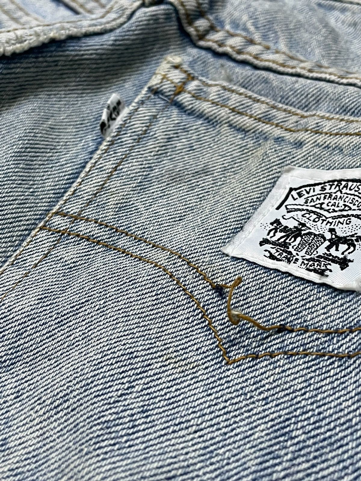 Levi's × Vintage Vintage Levis White Tab Baggy Loose Tapered Leg Jeans Size US 29 - 19 Thumbnail