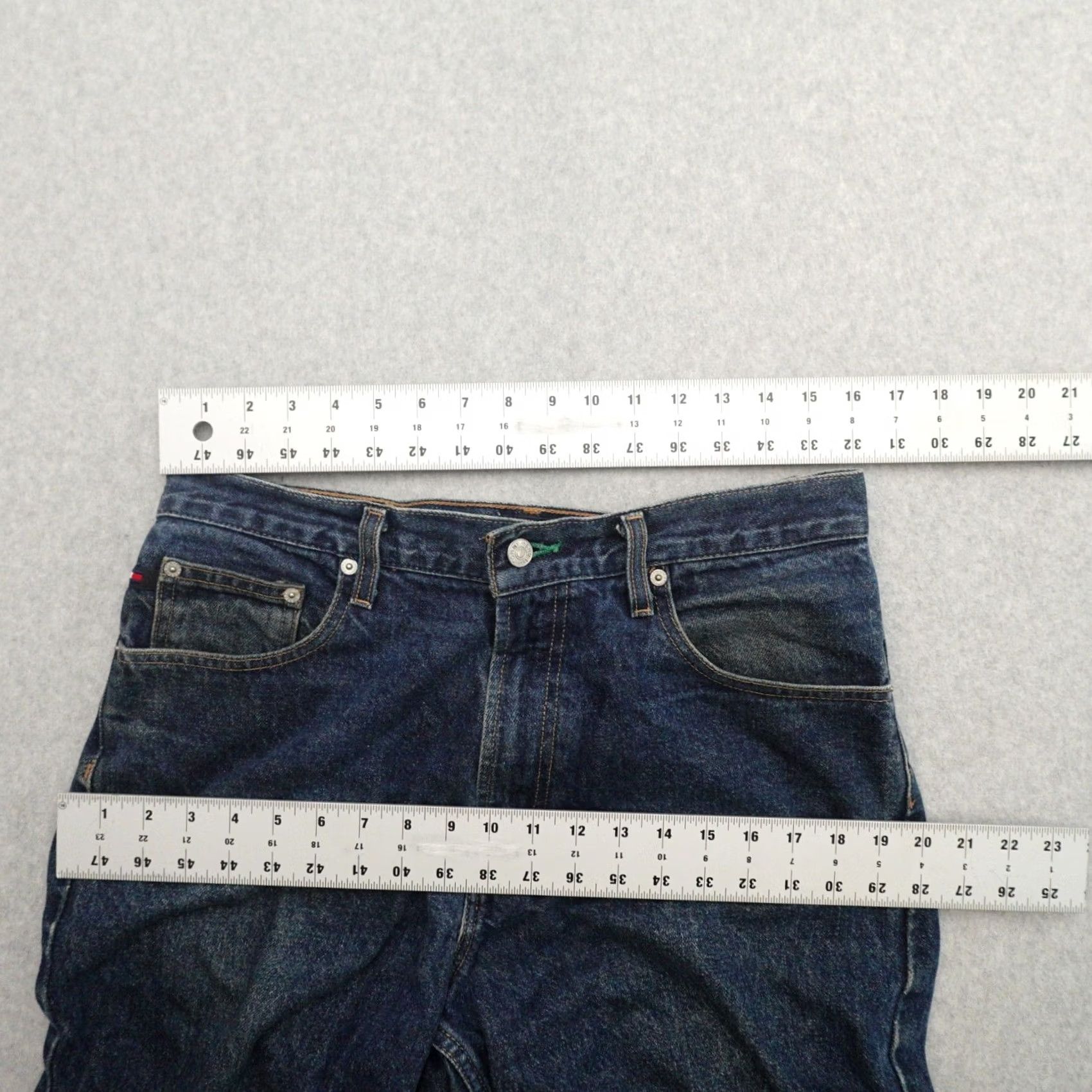 Tommy Hilfiger TOMMY HILFIGER Jeans Mens Denim Baggy Pocket Size 32x26 Color Blue Size US 32 / EU 48 - 6 Thumbnail